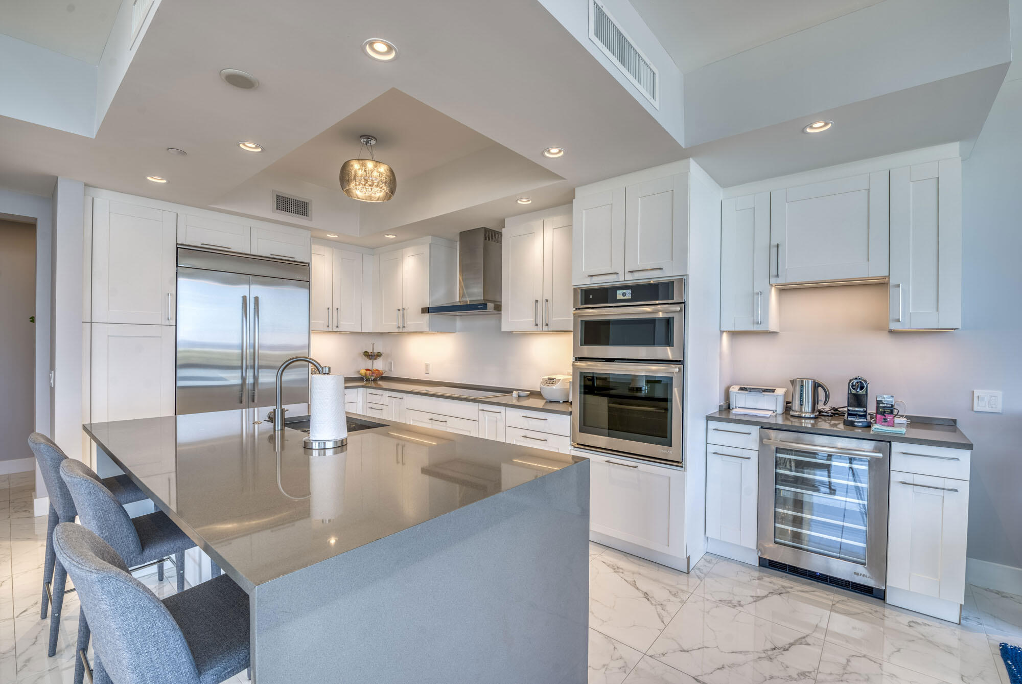 2 Water Club Way 1704