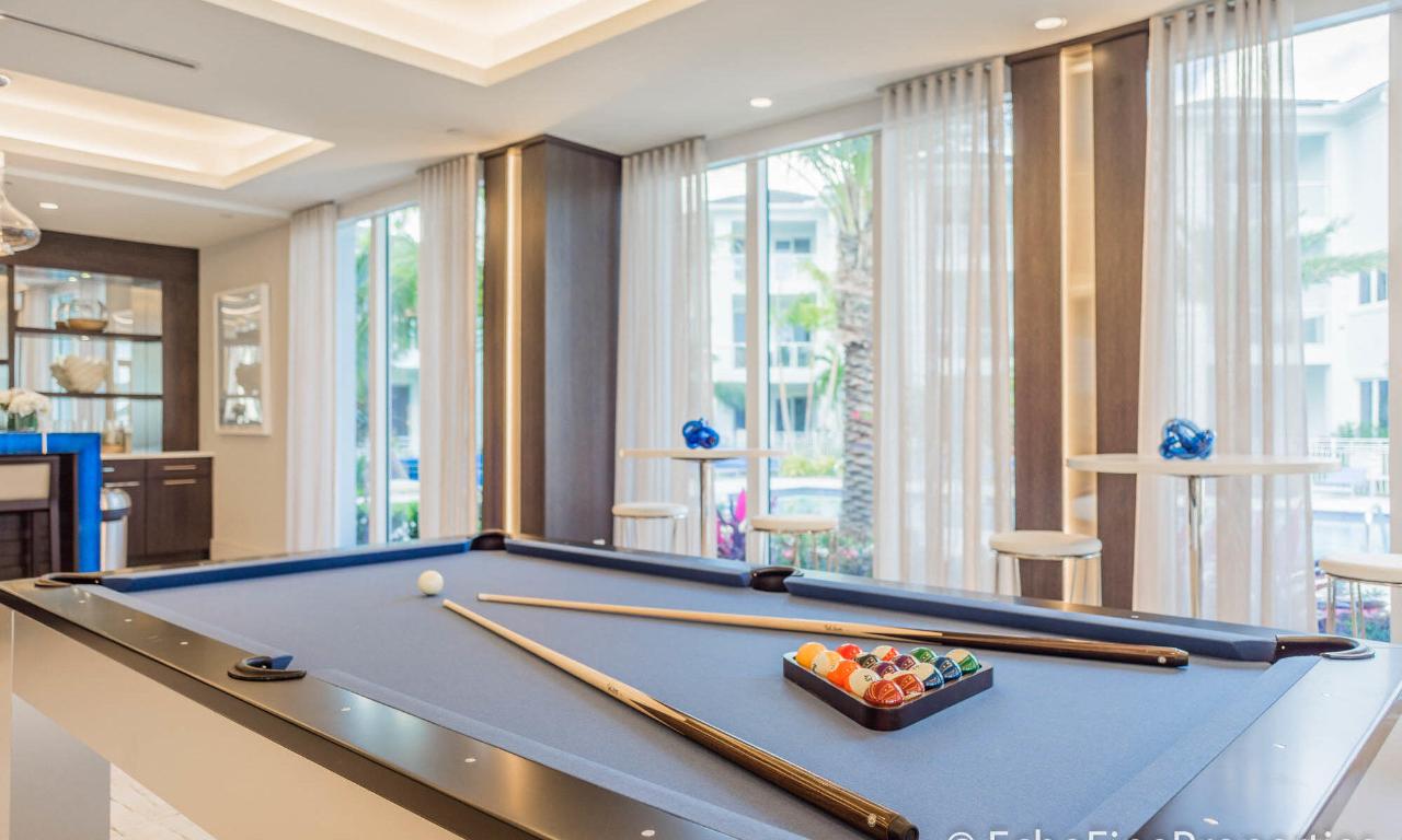 2 Water Club Way 1704