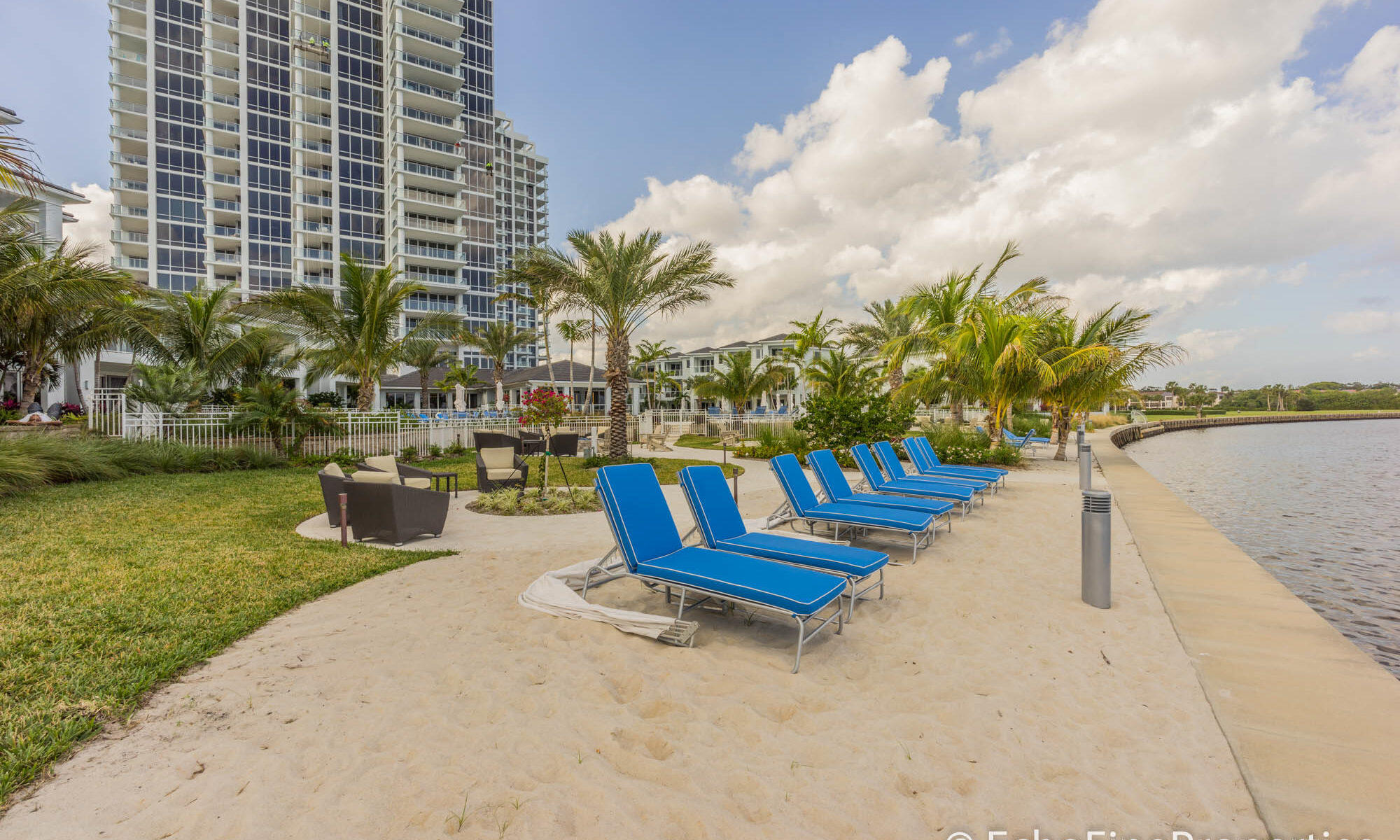 2 Water Club Way 1704