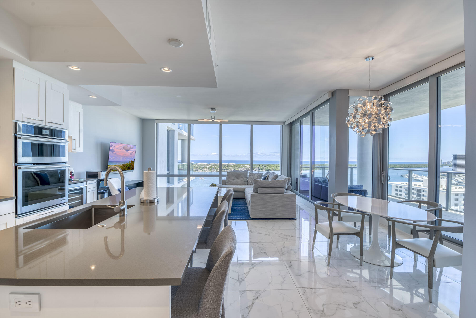 2 Water Club Way 1704