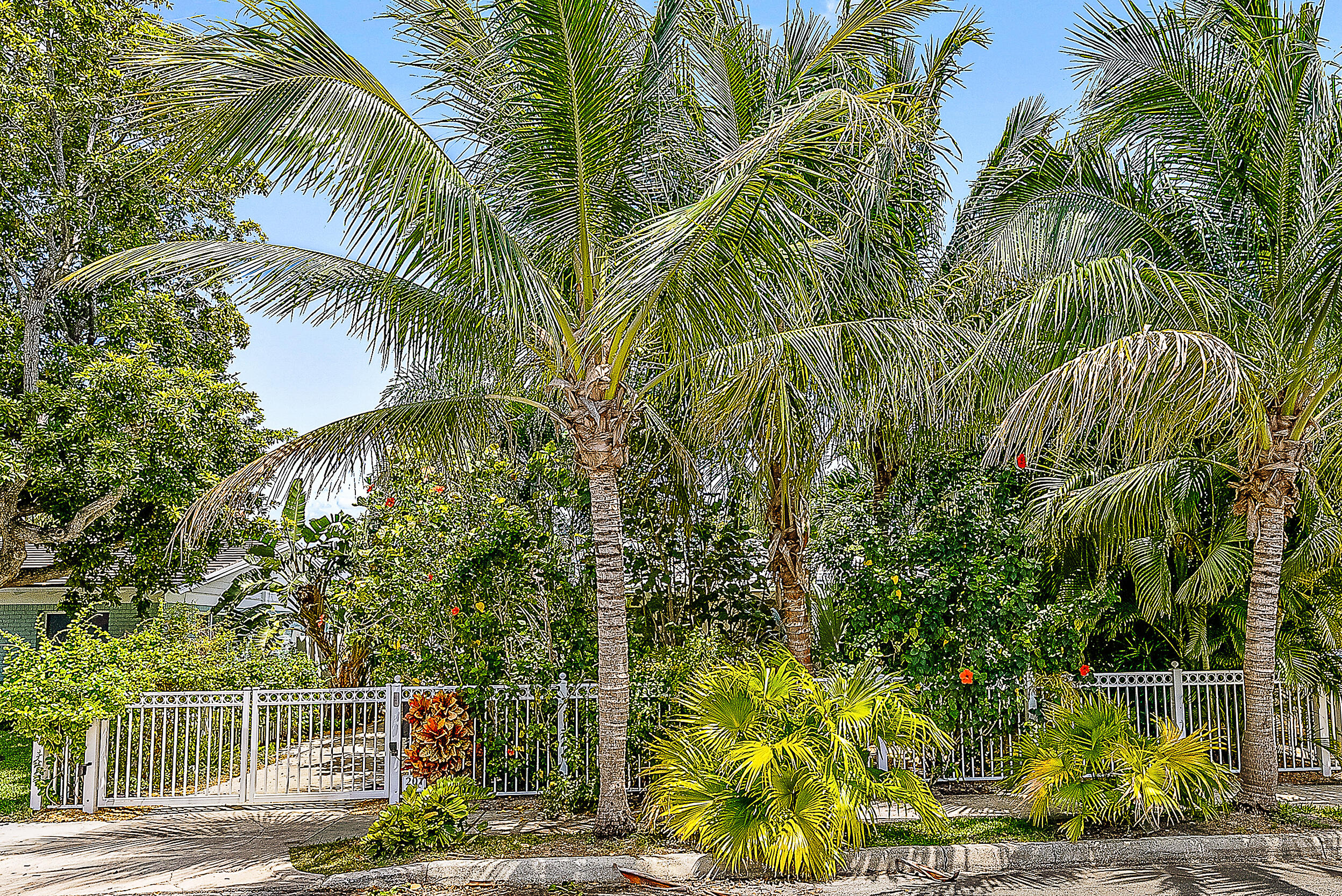 201 Greymon Drive