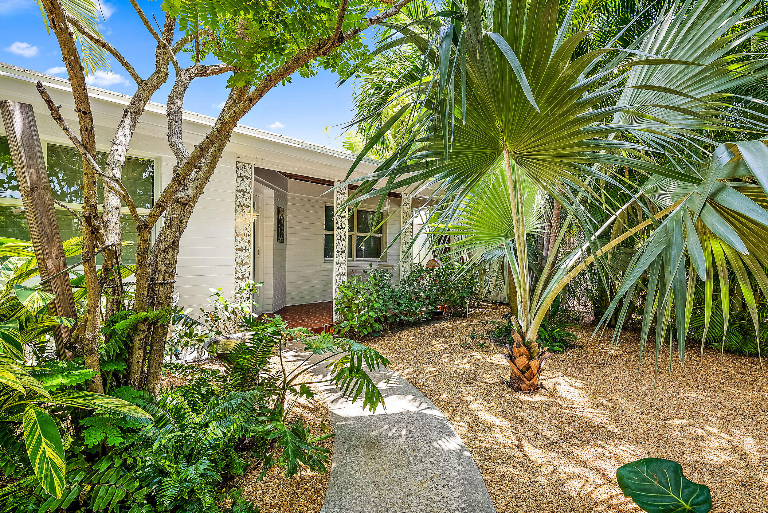 201 Greymon Drive