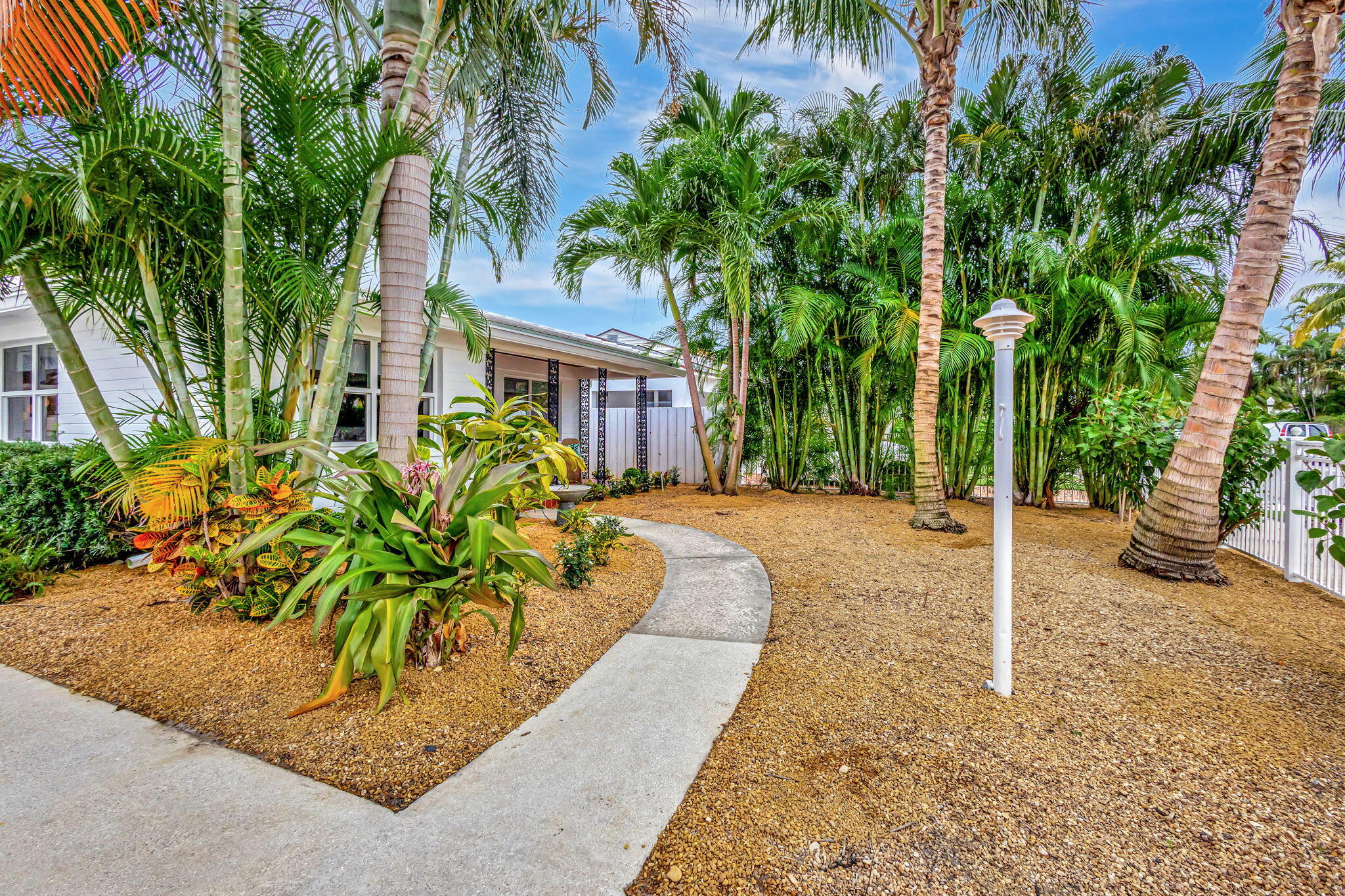 201 Greymon Drive