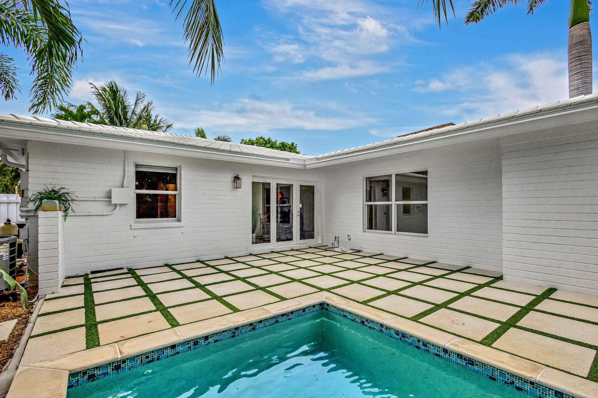201 Greymon Drive