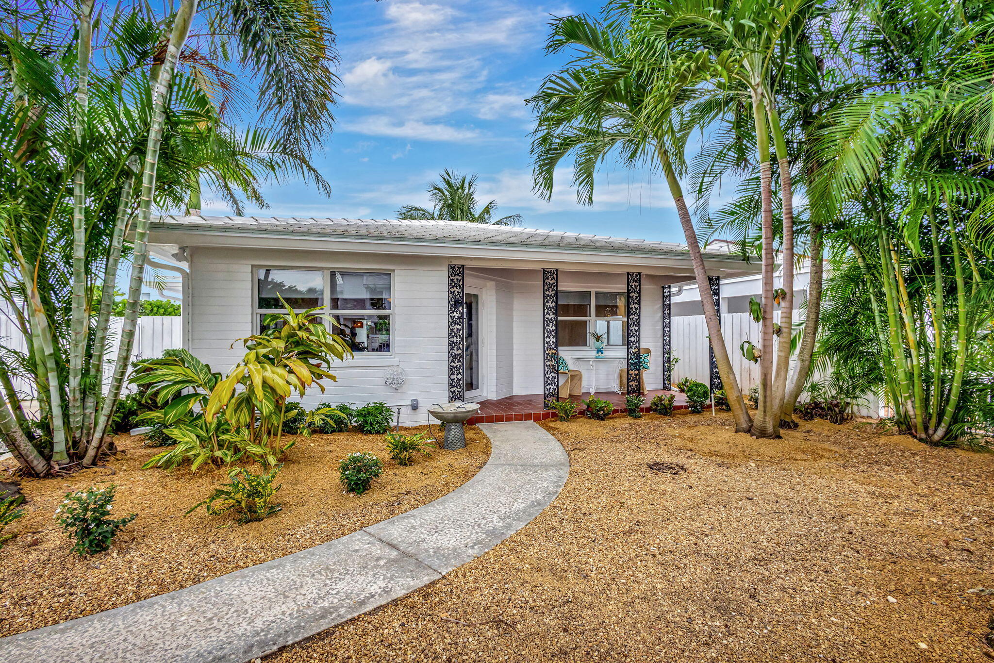 201 Greymon Drive
