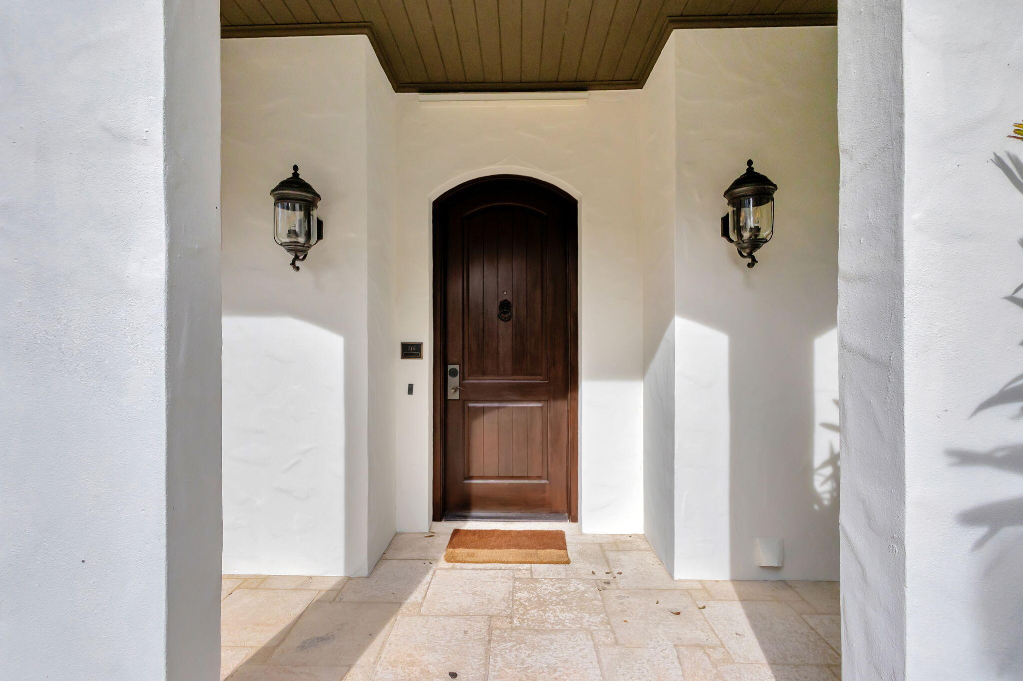 216 Royal Tern Court