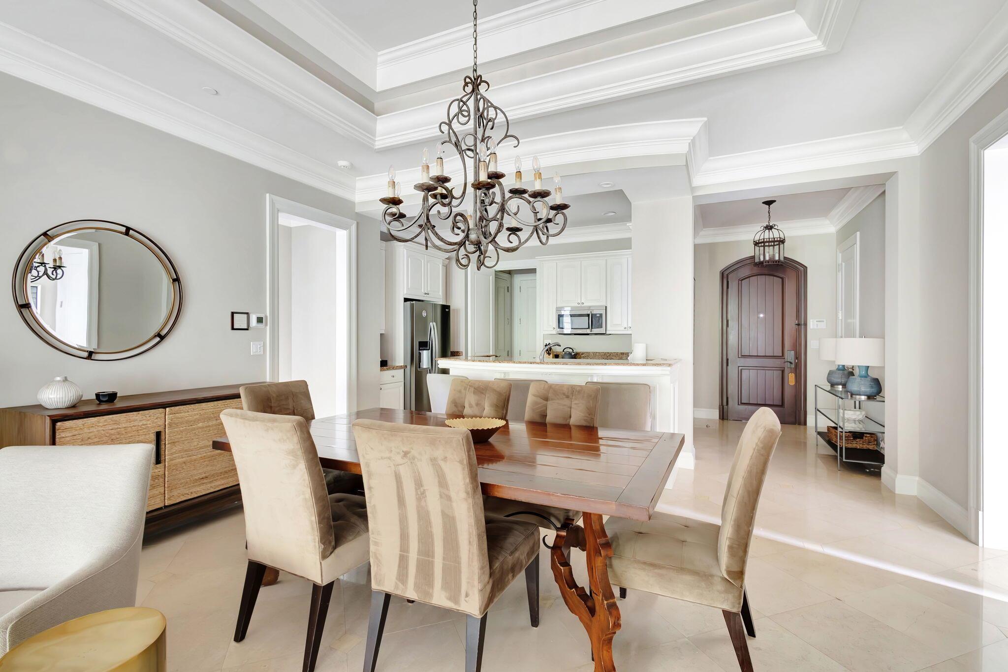 216 Royal Tern Court