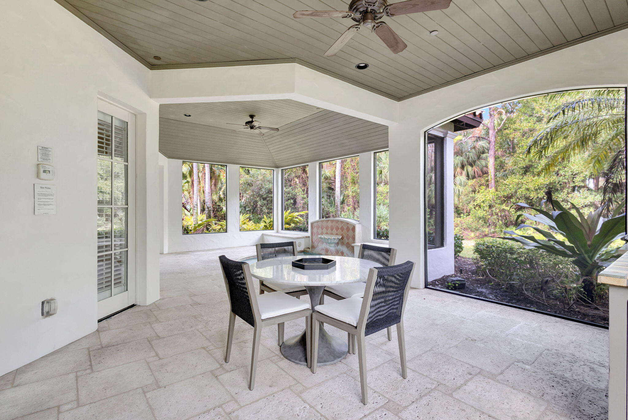 216 Royal Tern Court