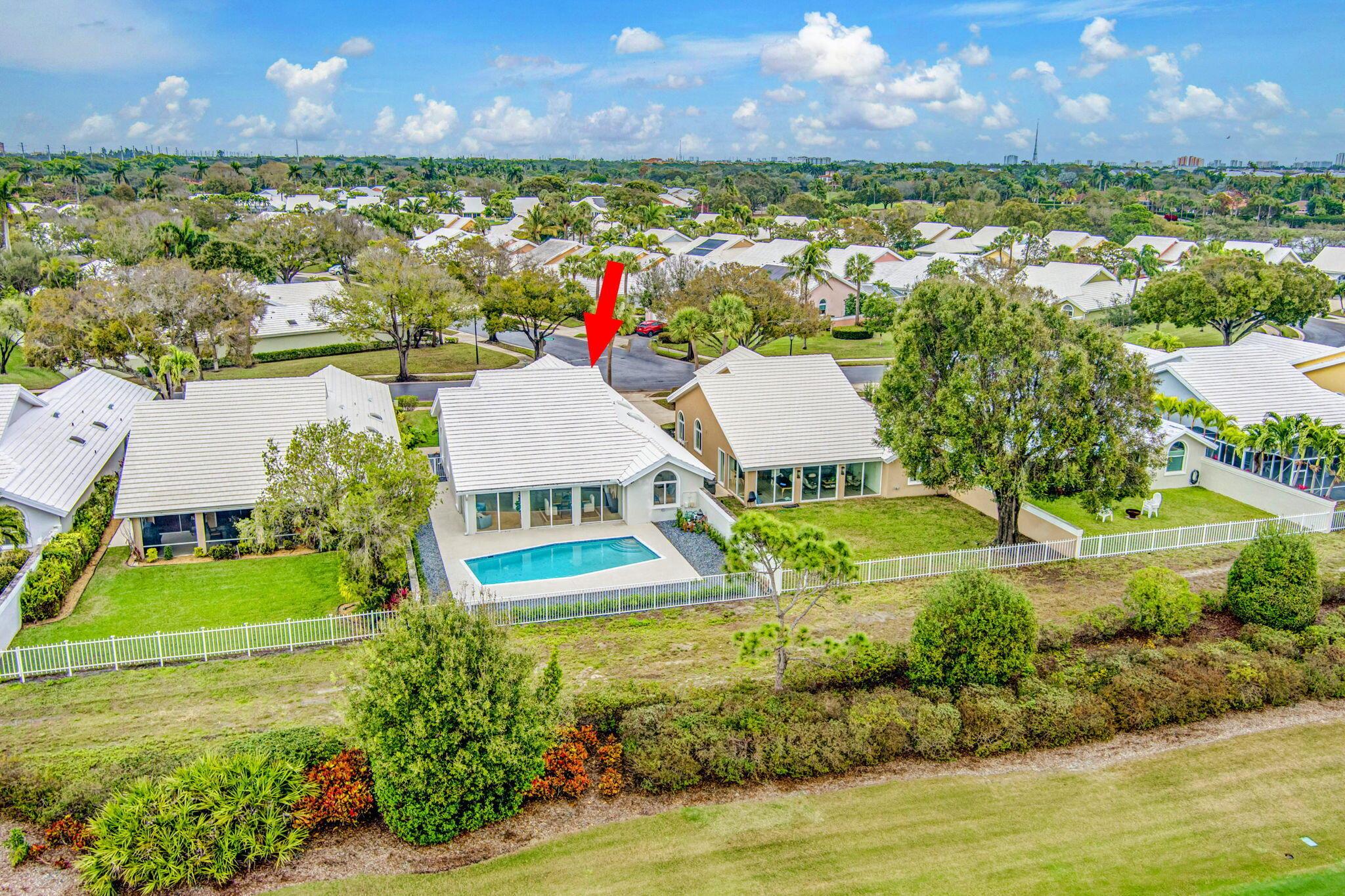 2286 Saratoga Bay Drive