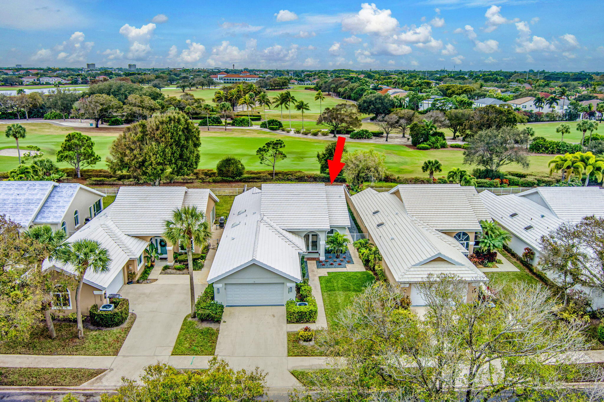 2286 Saratoga Bay Drive