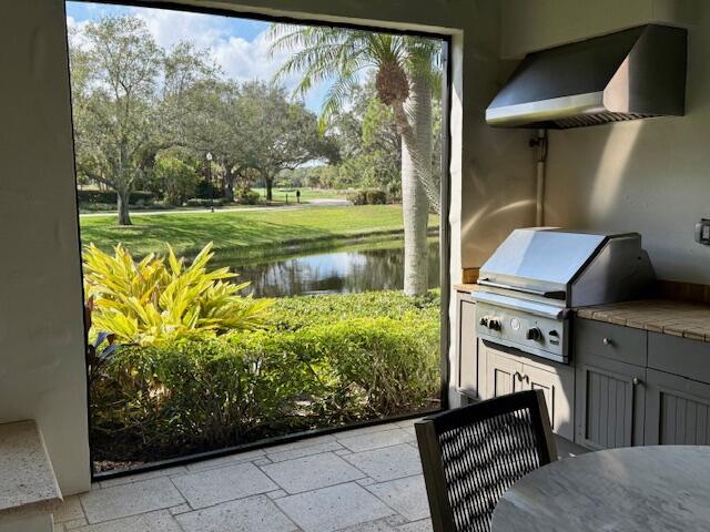 202 Royal Tern Court