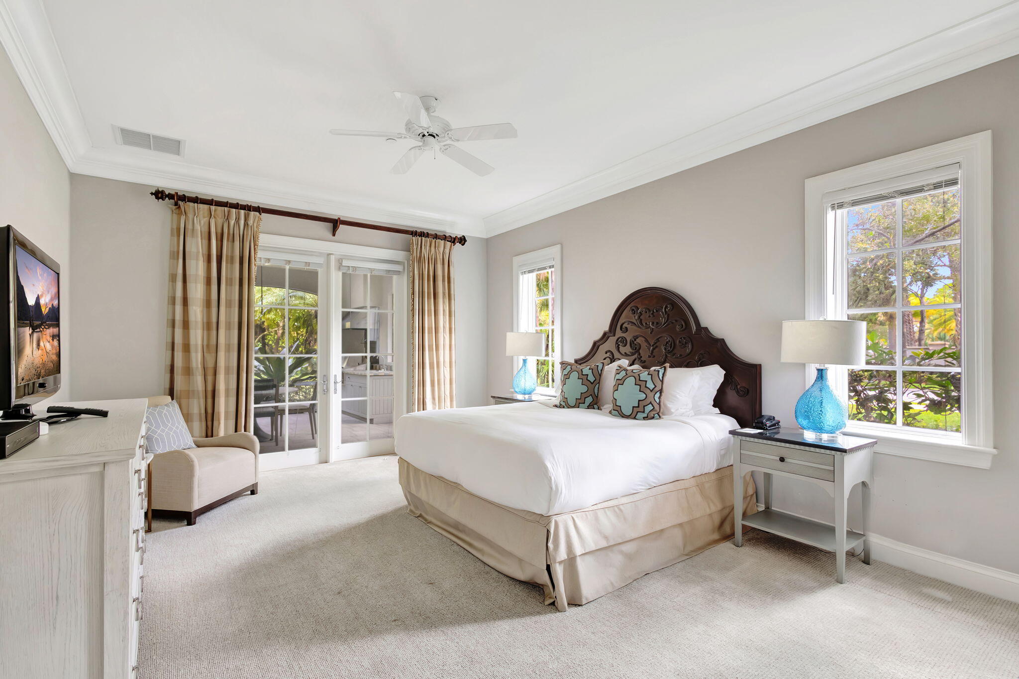 202 Royal Tern Court