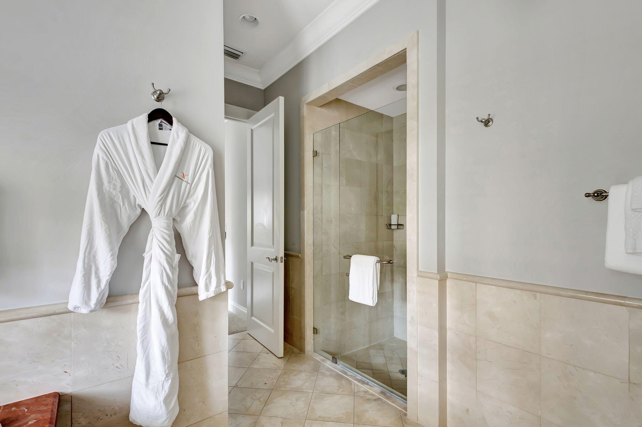 202 Royal Tern Court