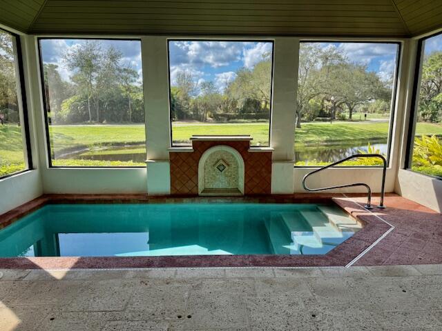 202 Royal Tern Court