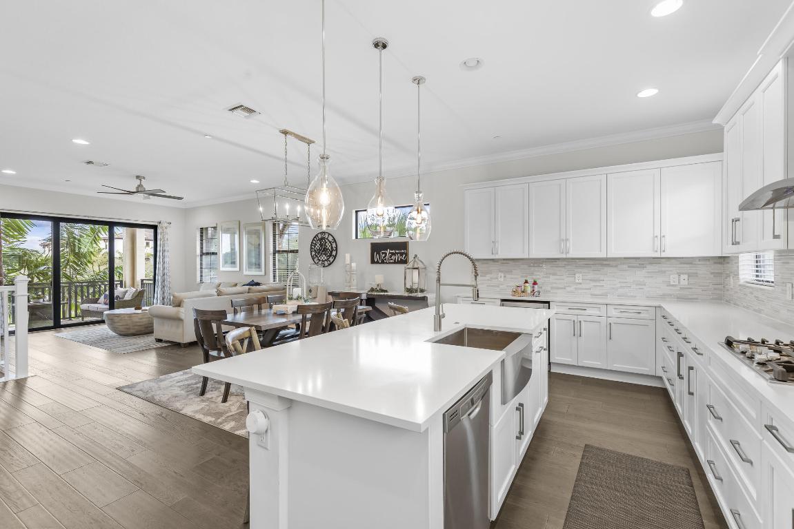 12635 Machiavelli Way