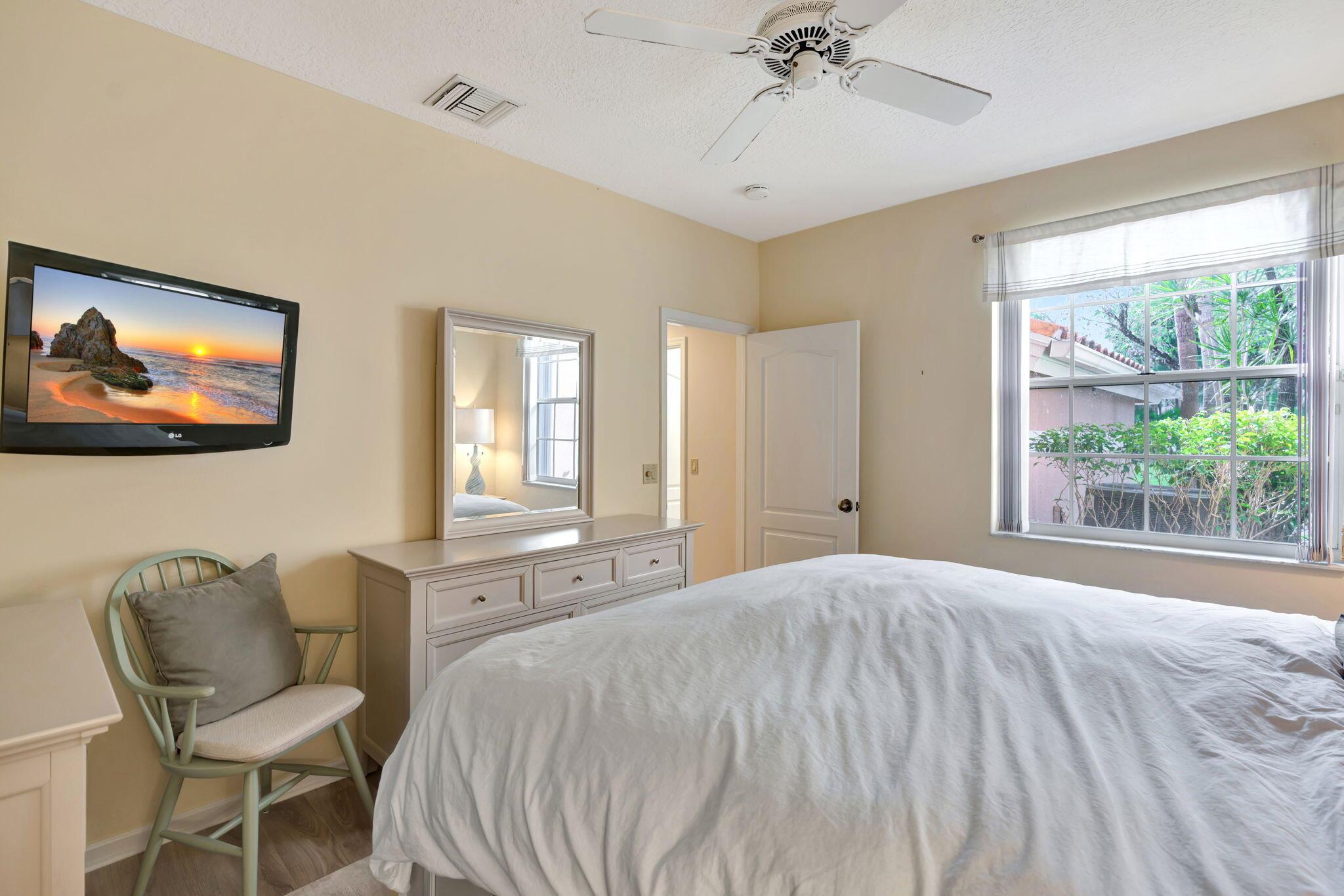 125 Legendary Circle