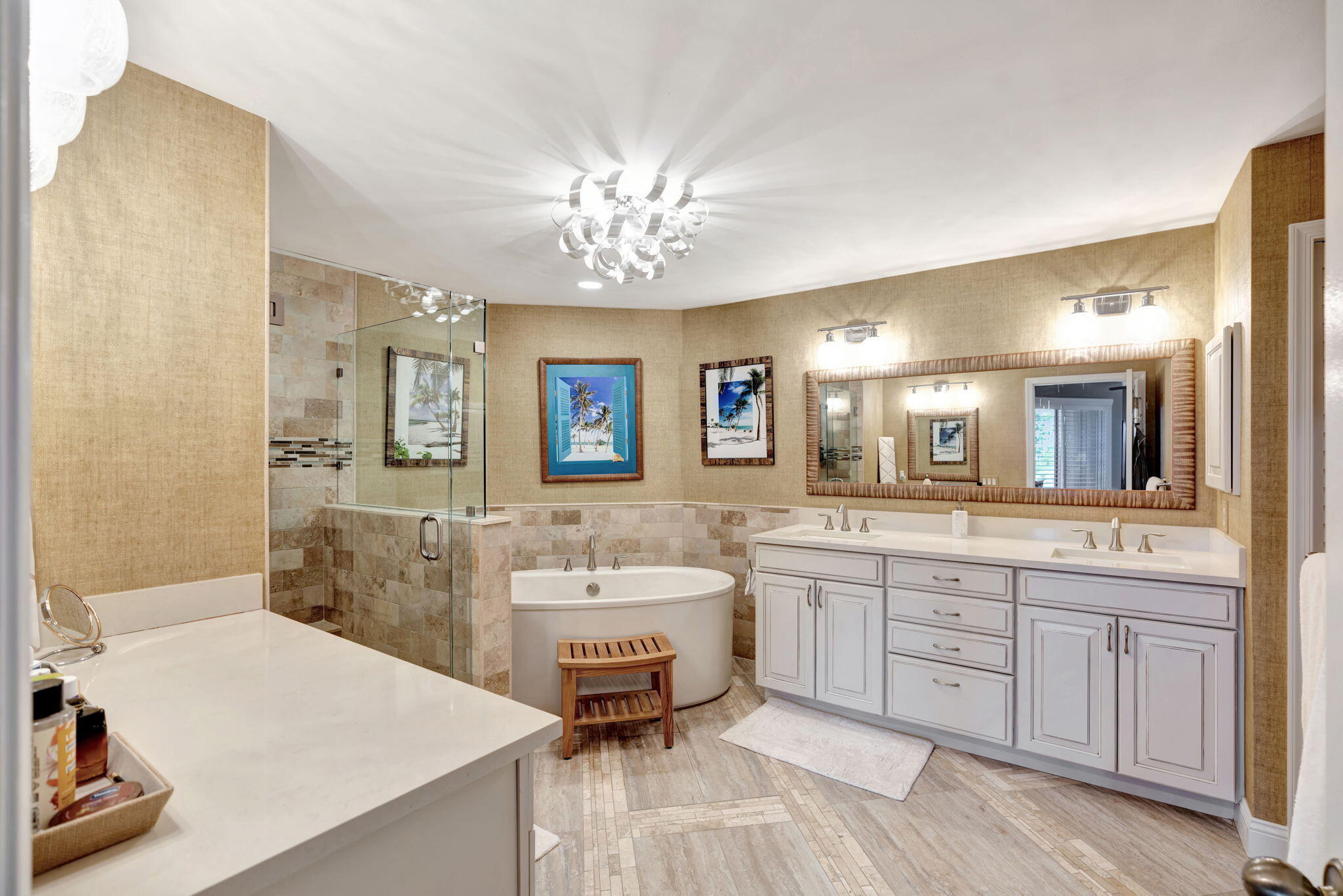 125 Legendary Circle