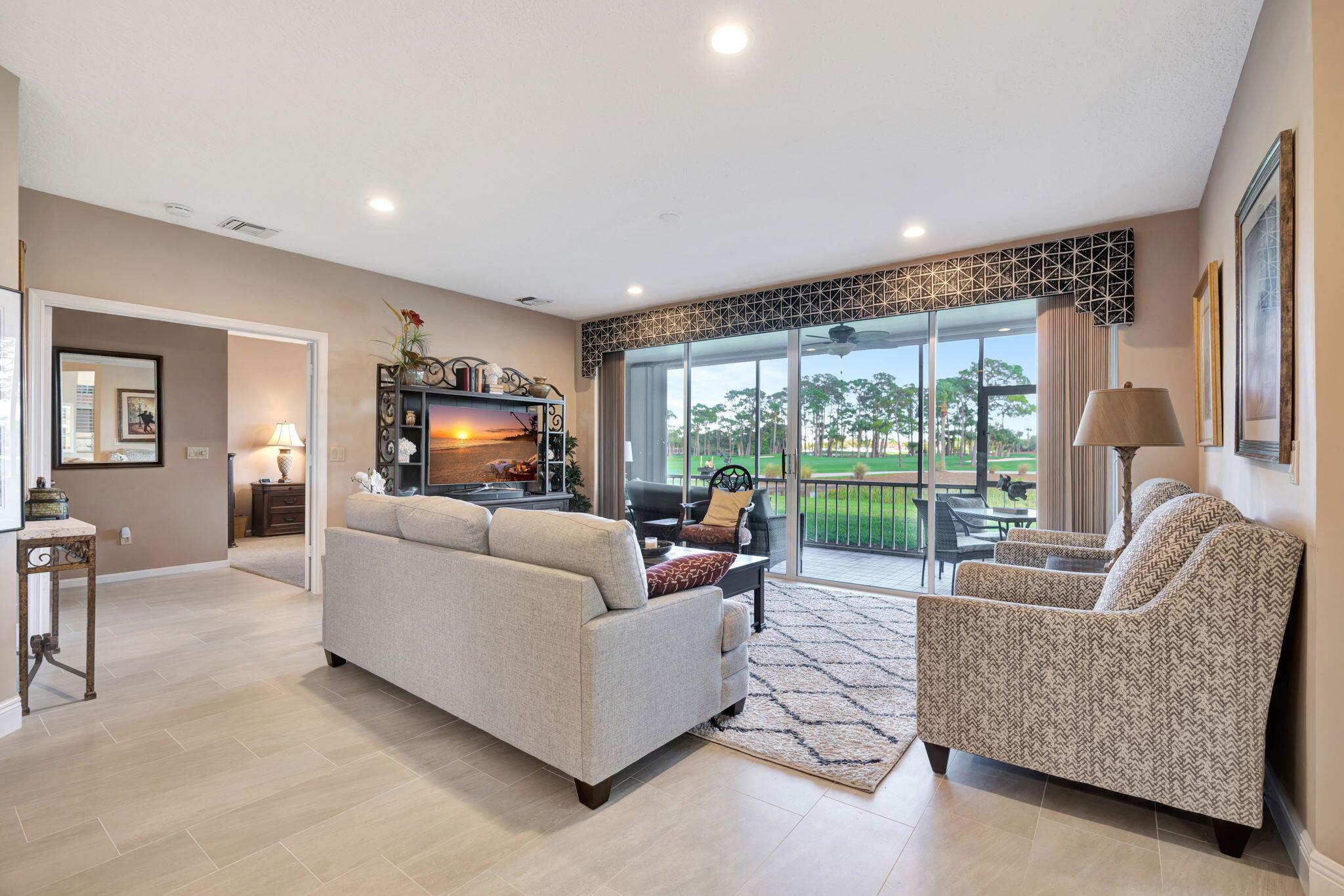 125 Legendary Circle