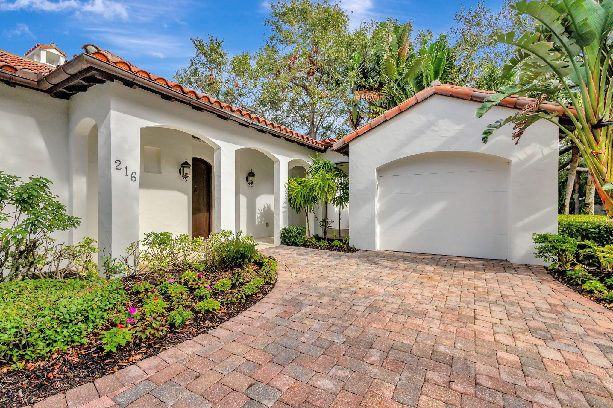 204 Royal Tern Court