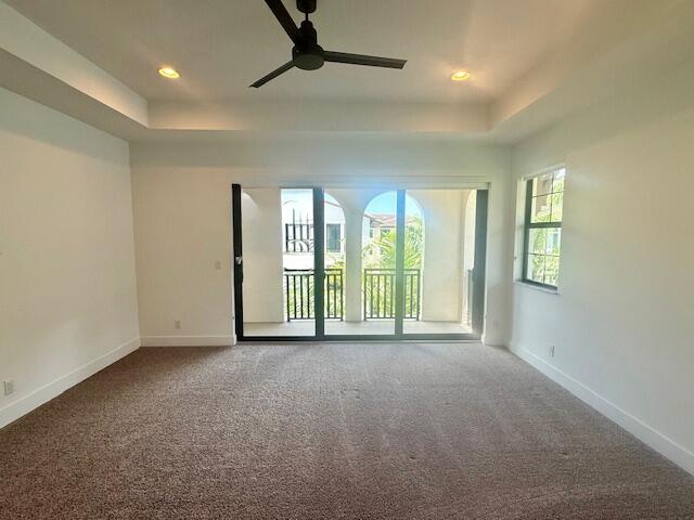 8104 Hobbes Way