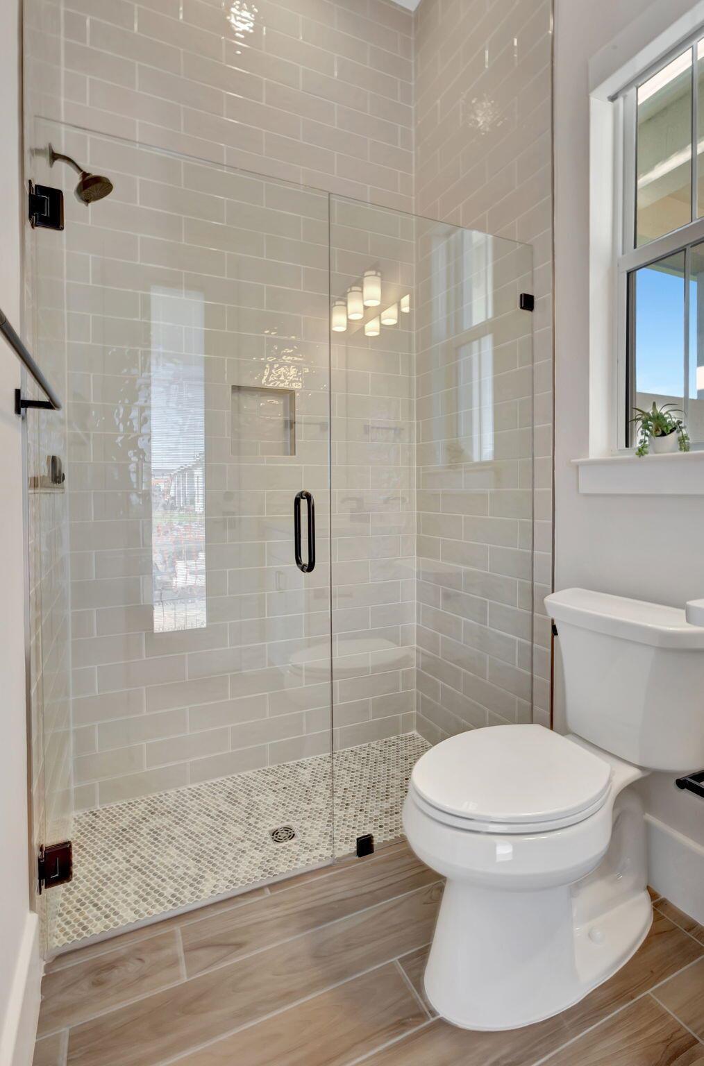 20008 SE Bridgewater Drive