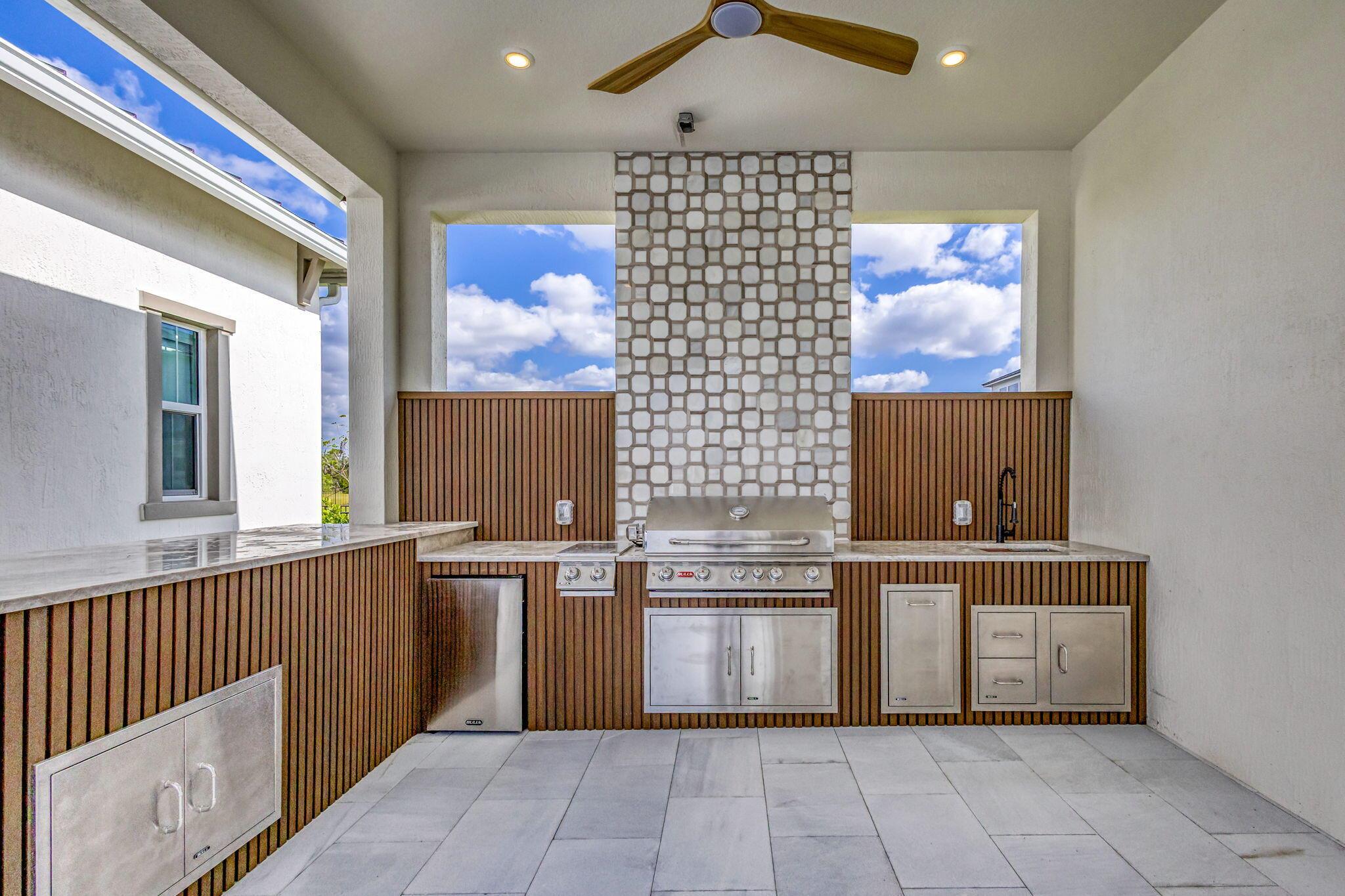 20008 SE Bridgewater Drive