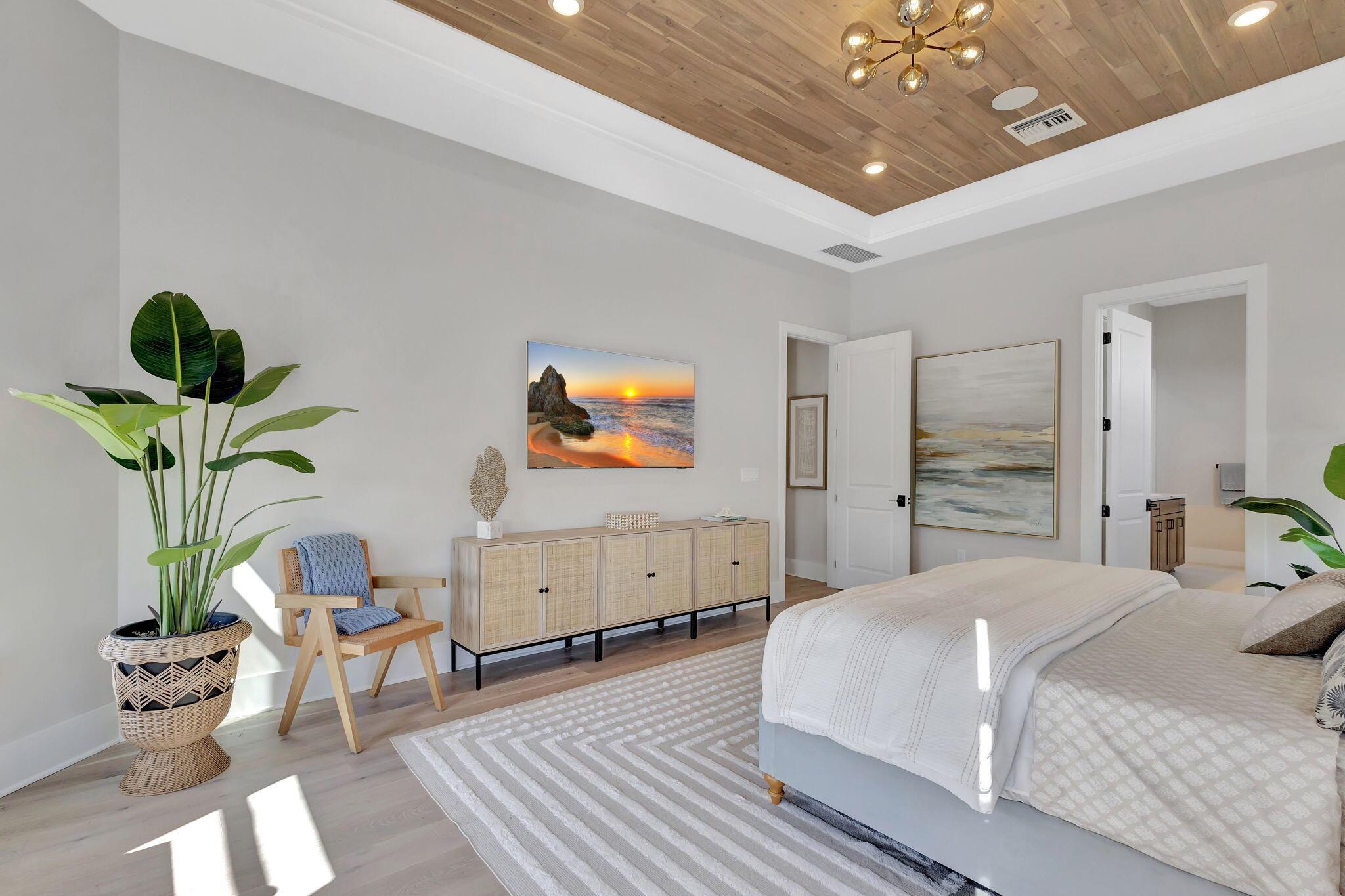 20008 SE Bridgewater Drive