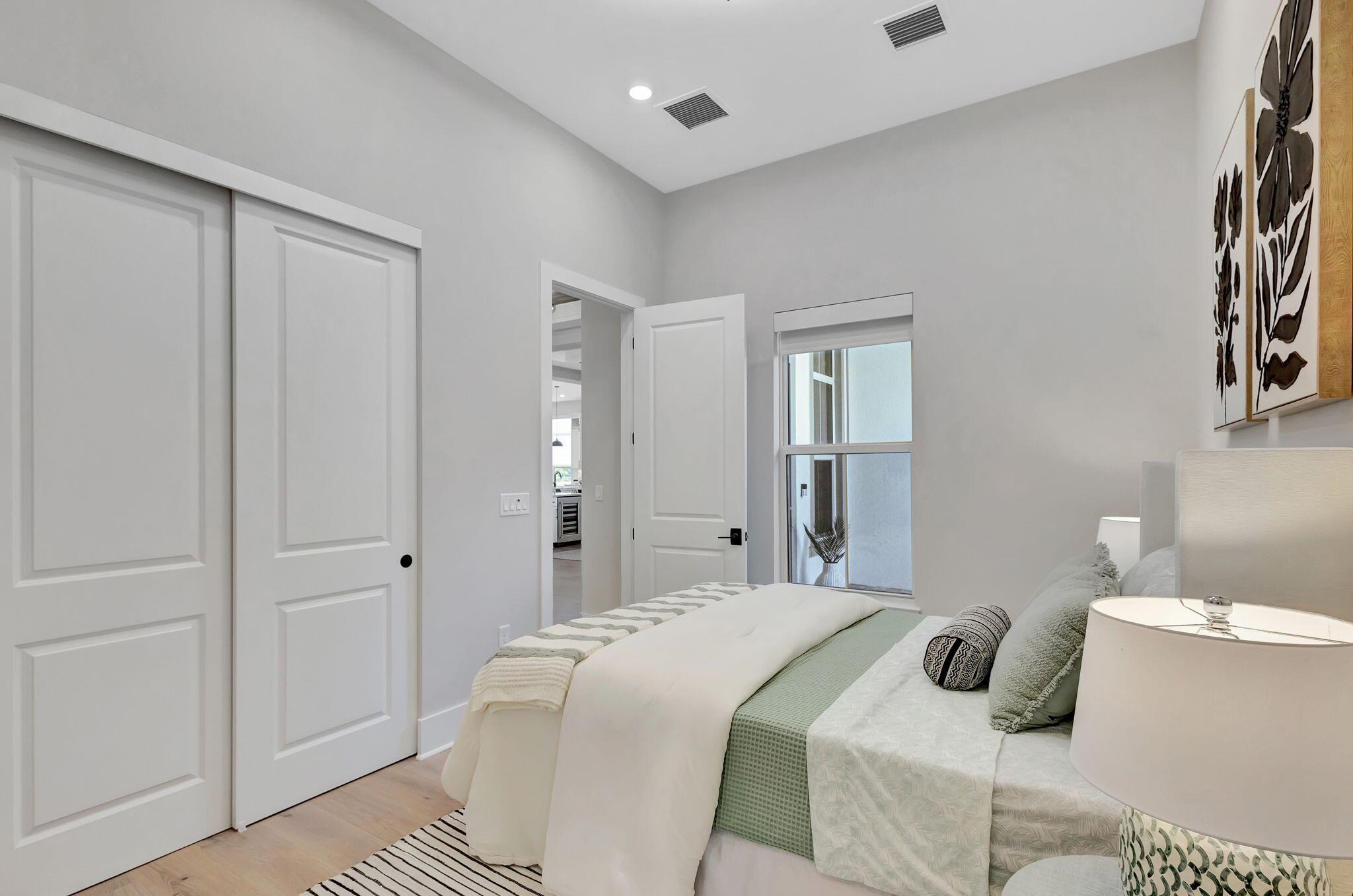 20008 SE Bridgewater Drive