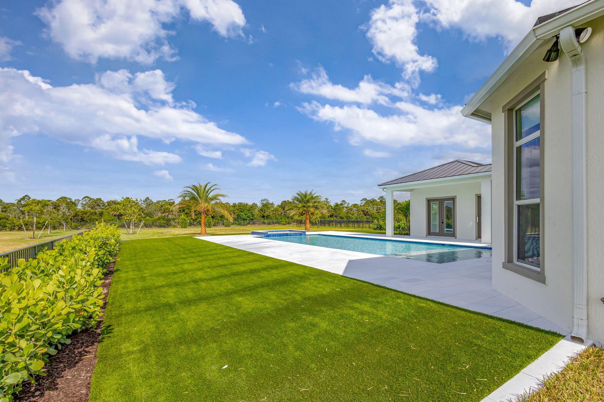 20008 SE Bridgewater Drive