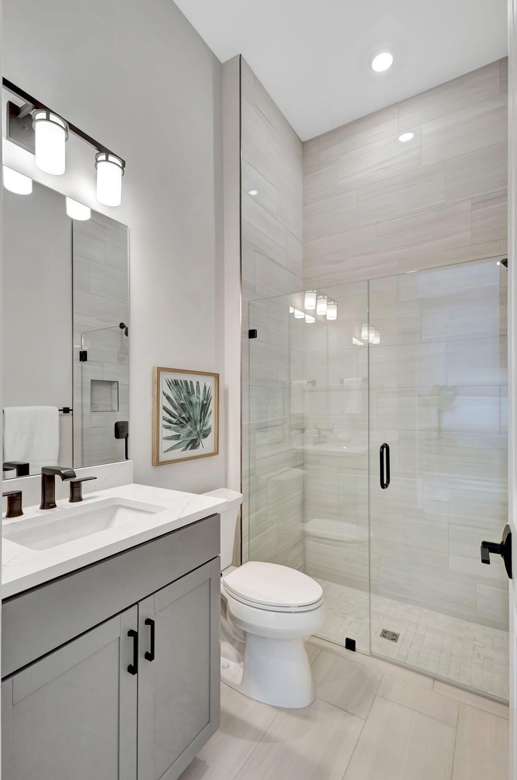 20008 SE Bridgewater Drive