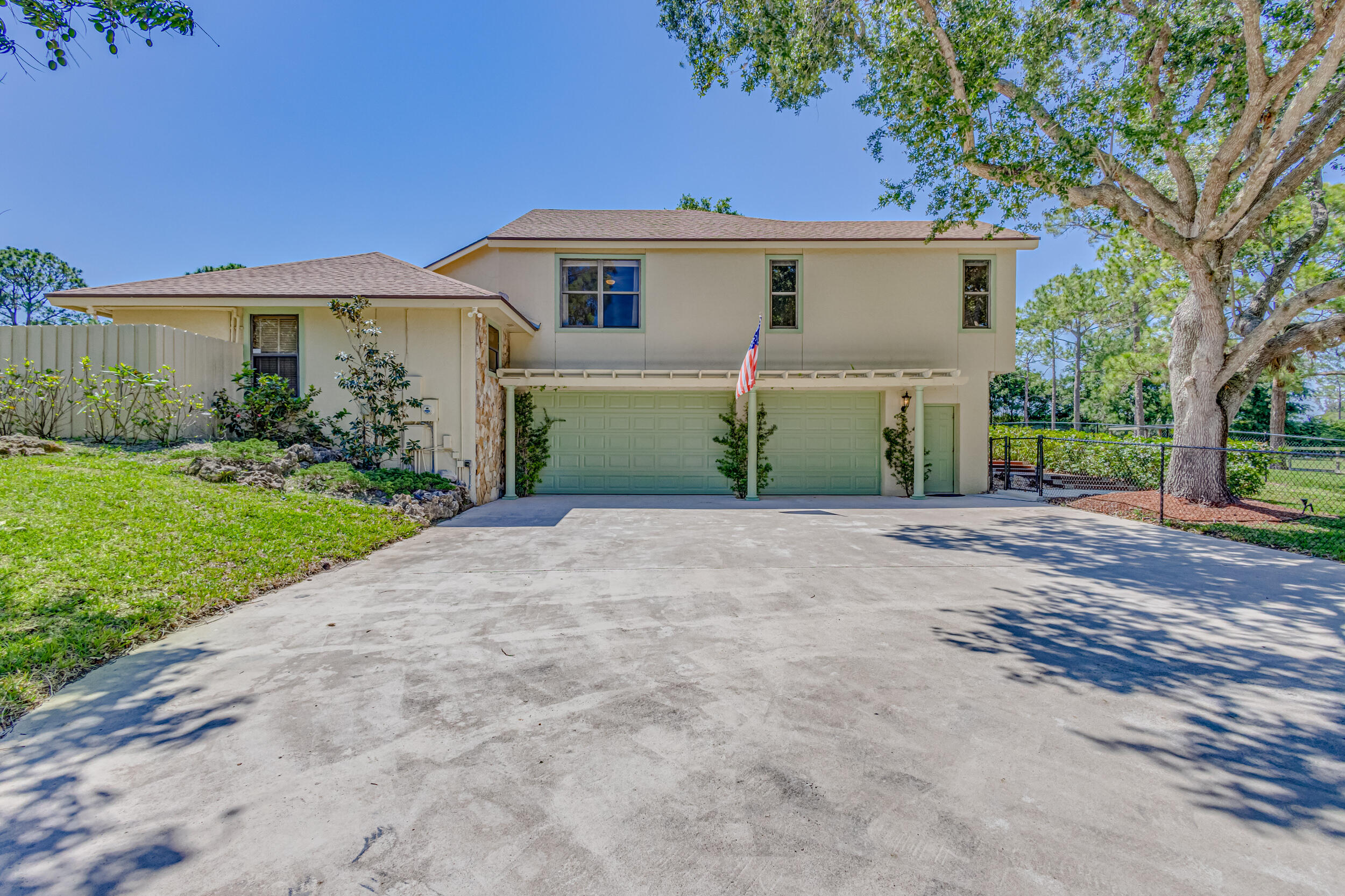 1900 SE Ranch Road