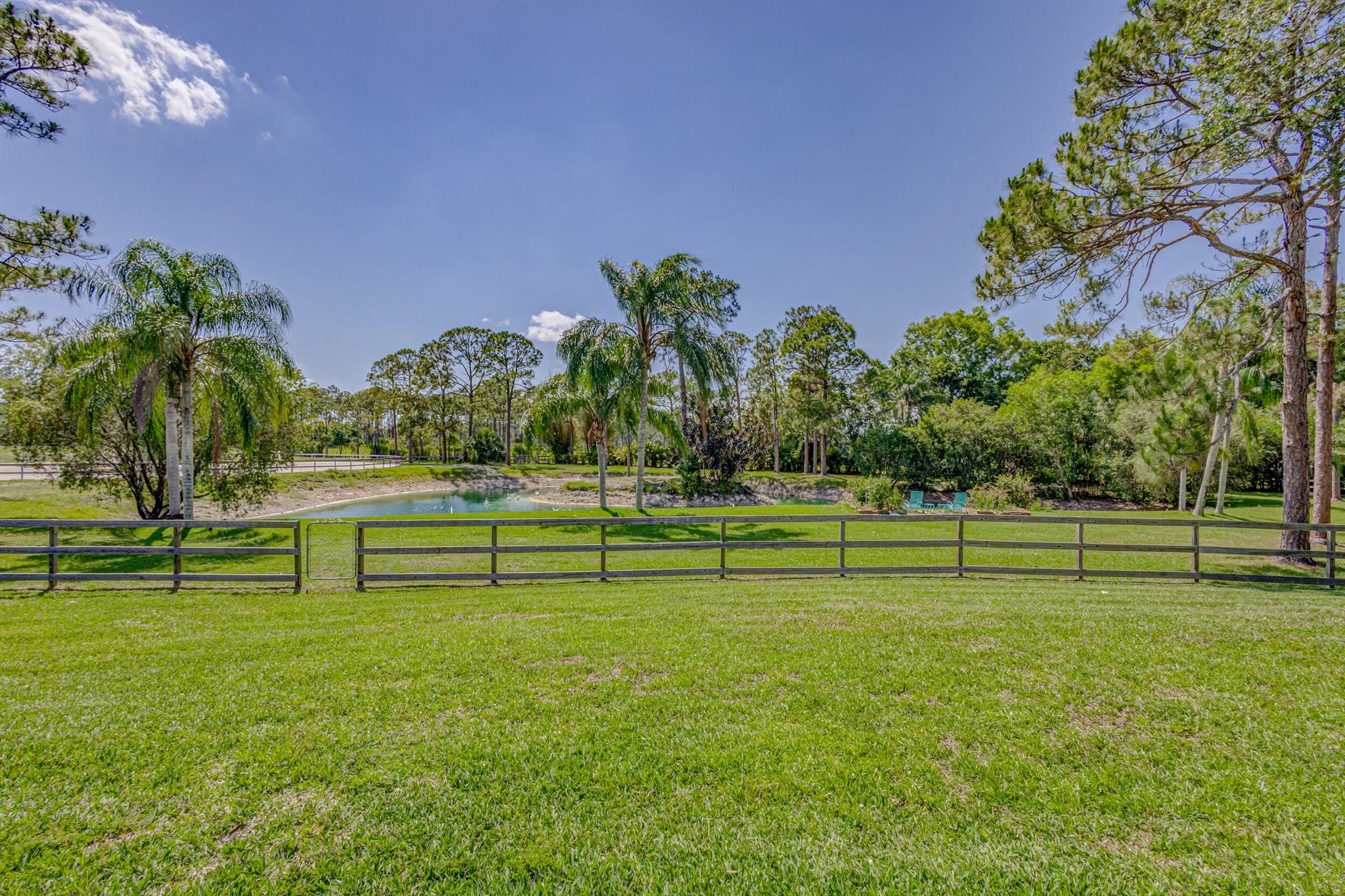 1900 SE Ranch Road
