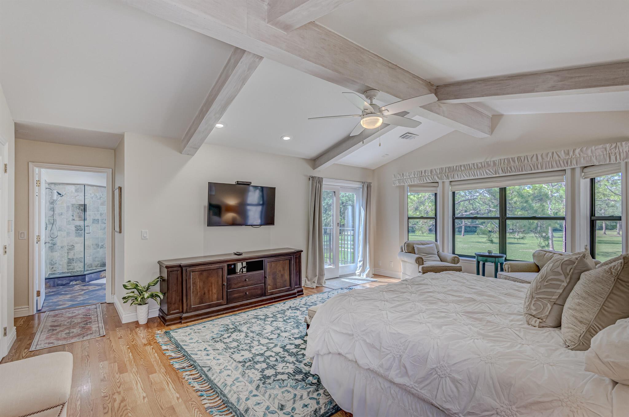 1900 SE Ranch Road