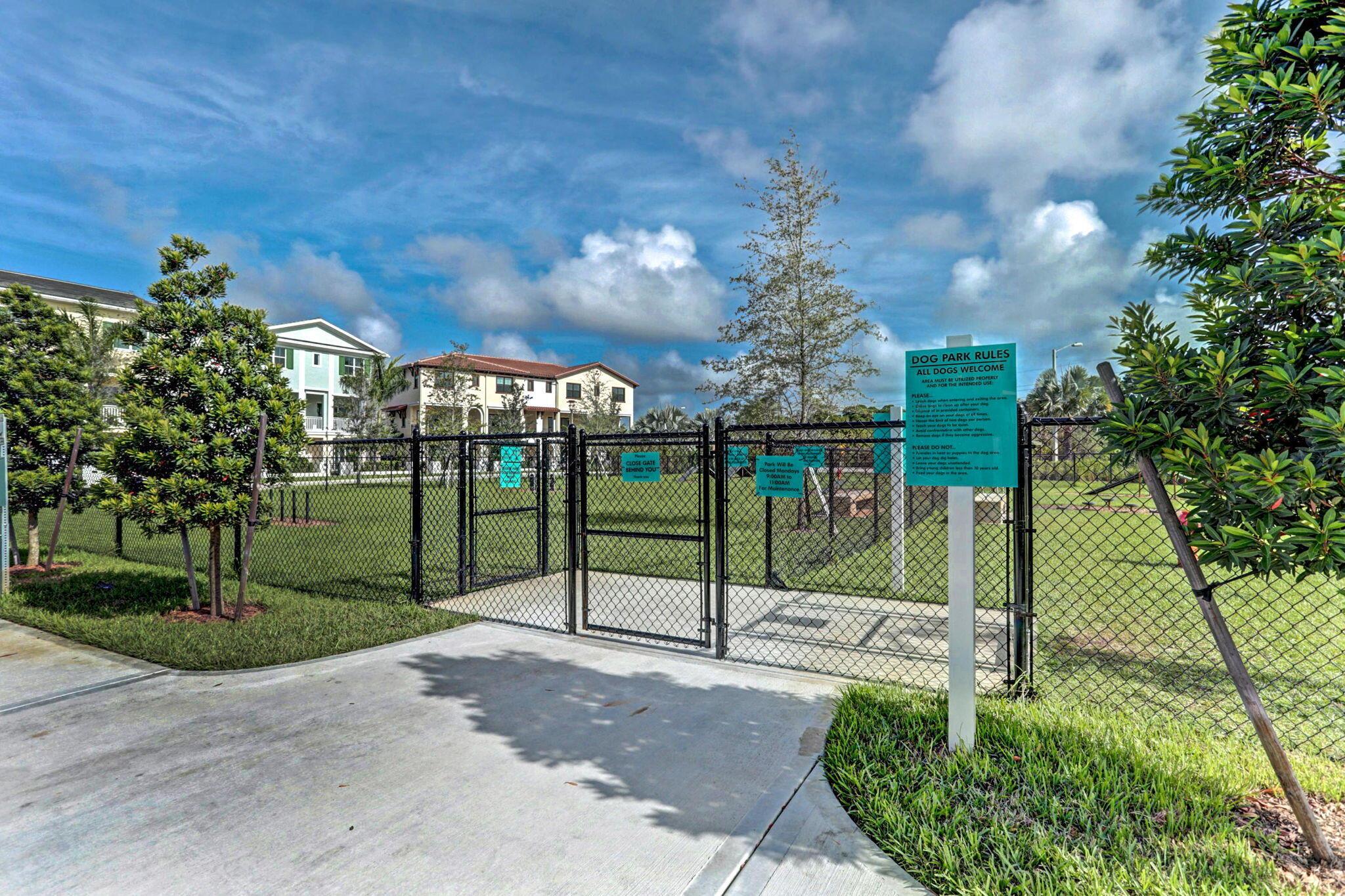 8072 Hobbes Way