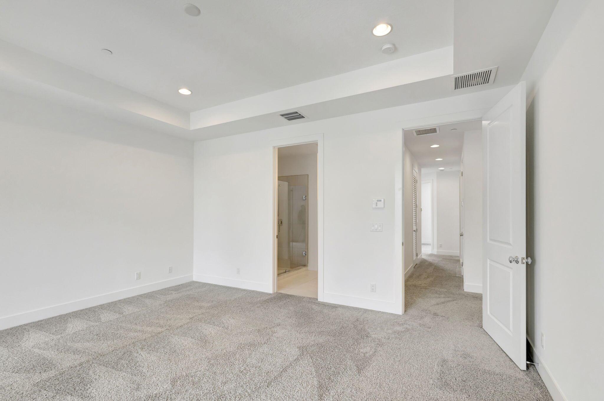 13392 Alton Road