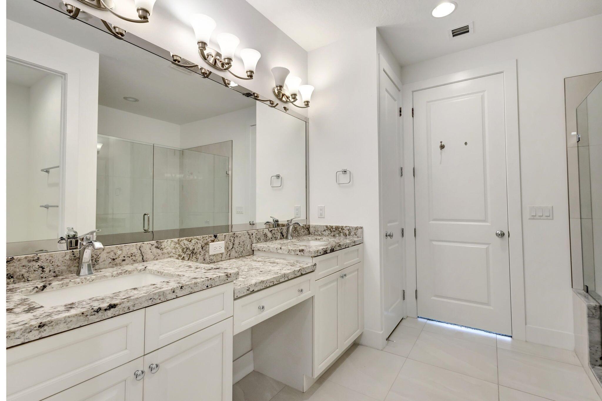 13392 Alton Road