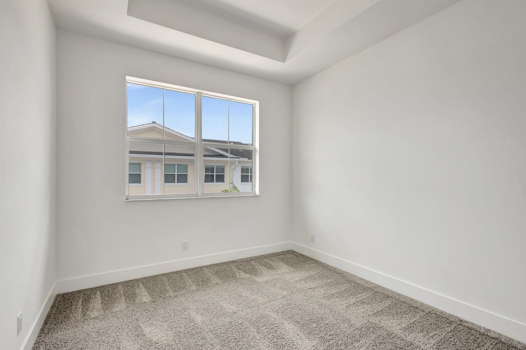 13392 Alton Road