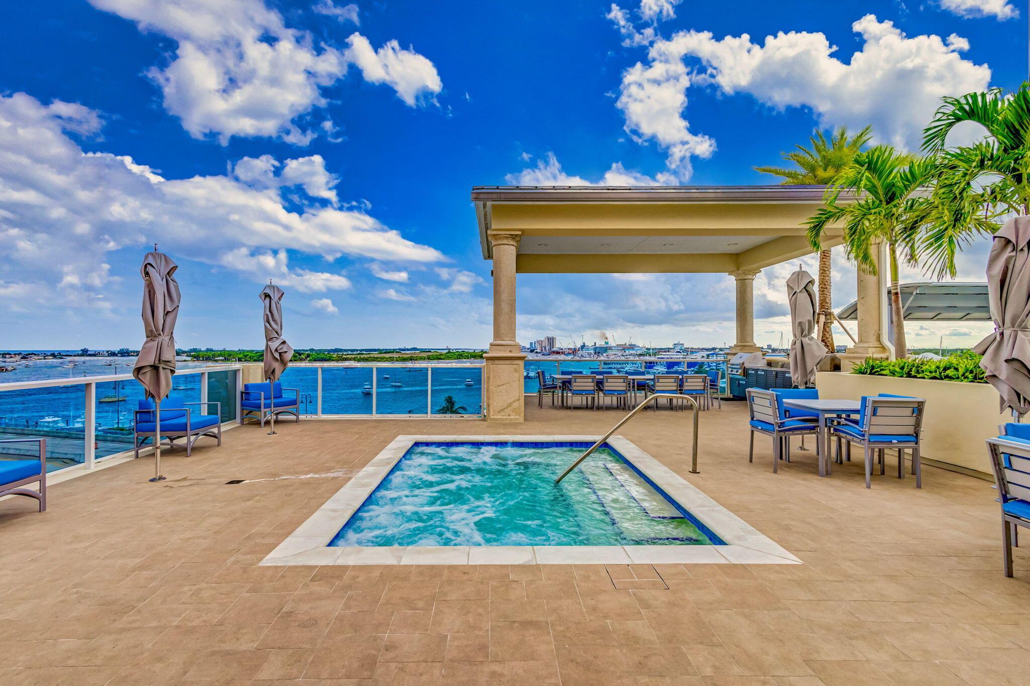 2650 Lake Shore Drive 2303