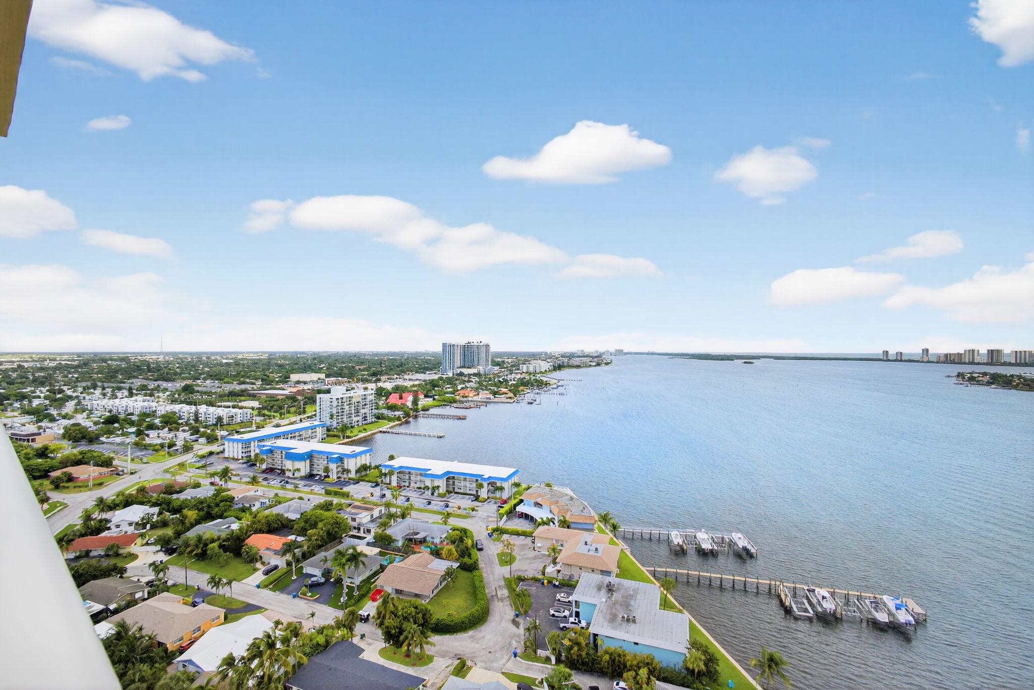 2650 Lake Shore Drive 2303