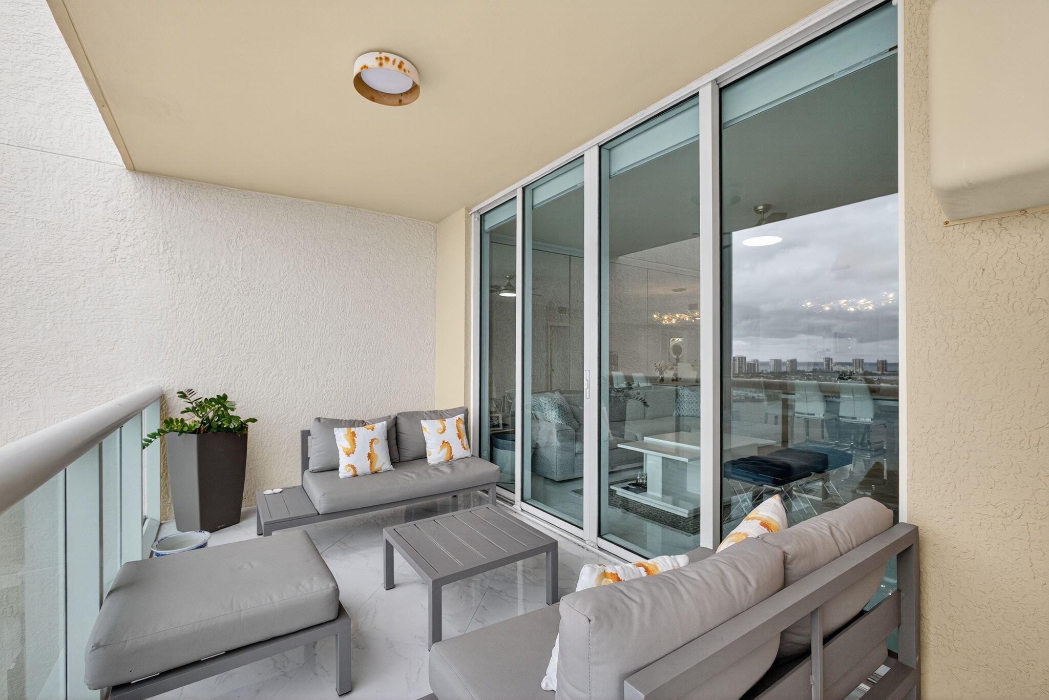 2650 Lake Shore Drive 2303