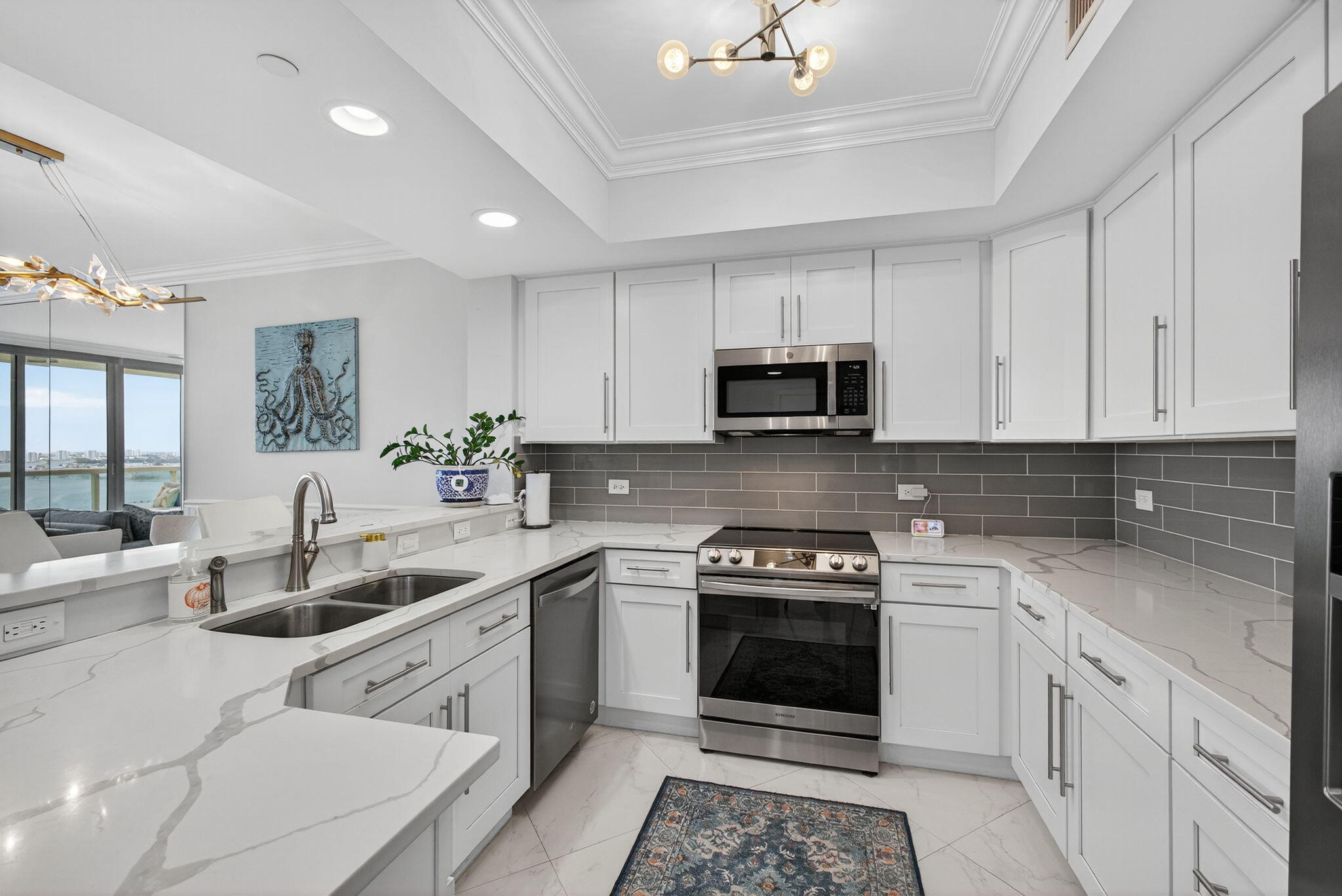 2650 Lake Shore Drive 2303