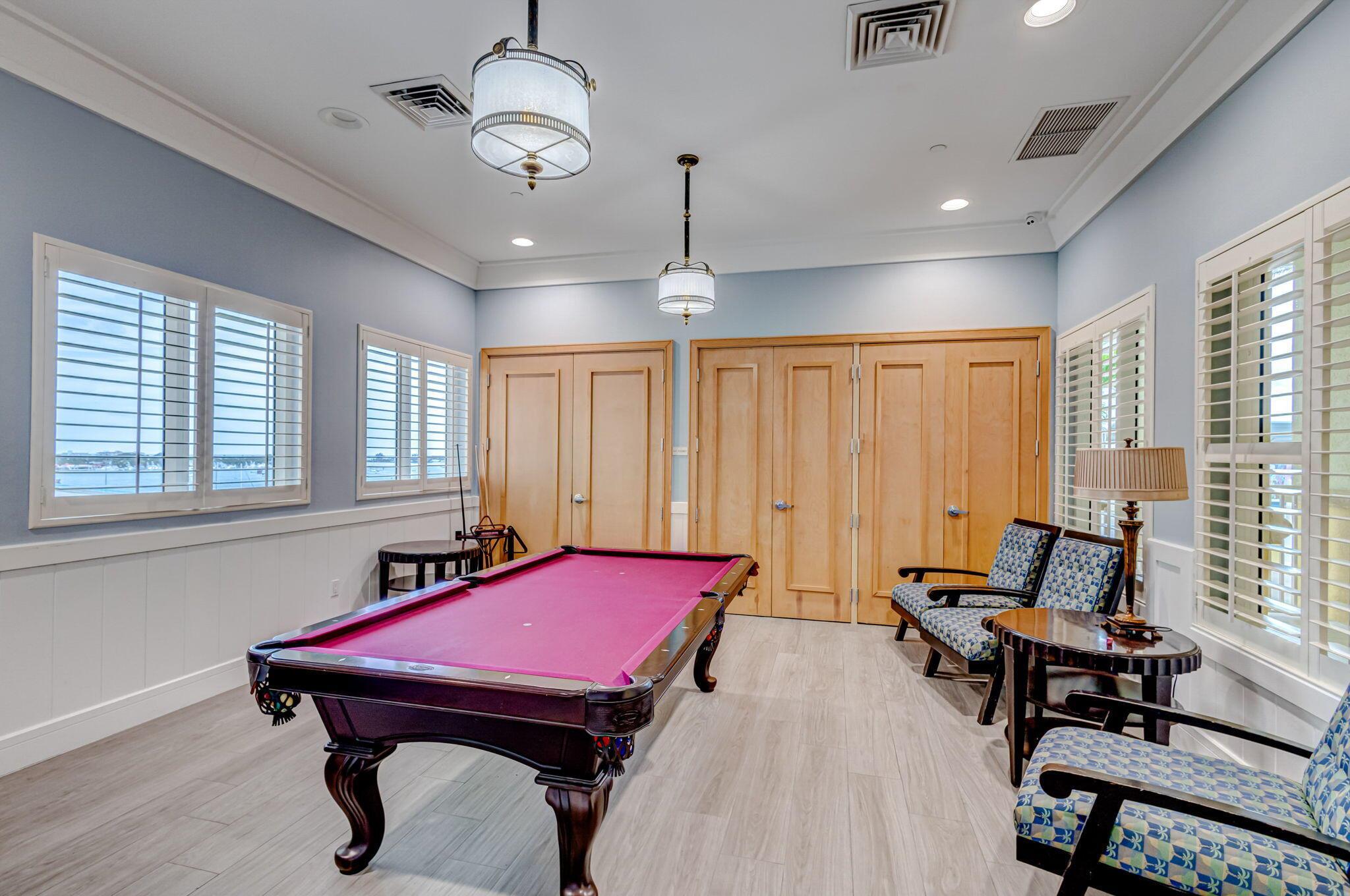 2650 Lake Shore Drive 2303