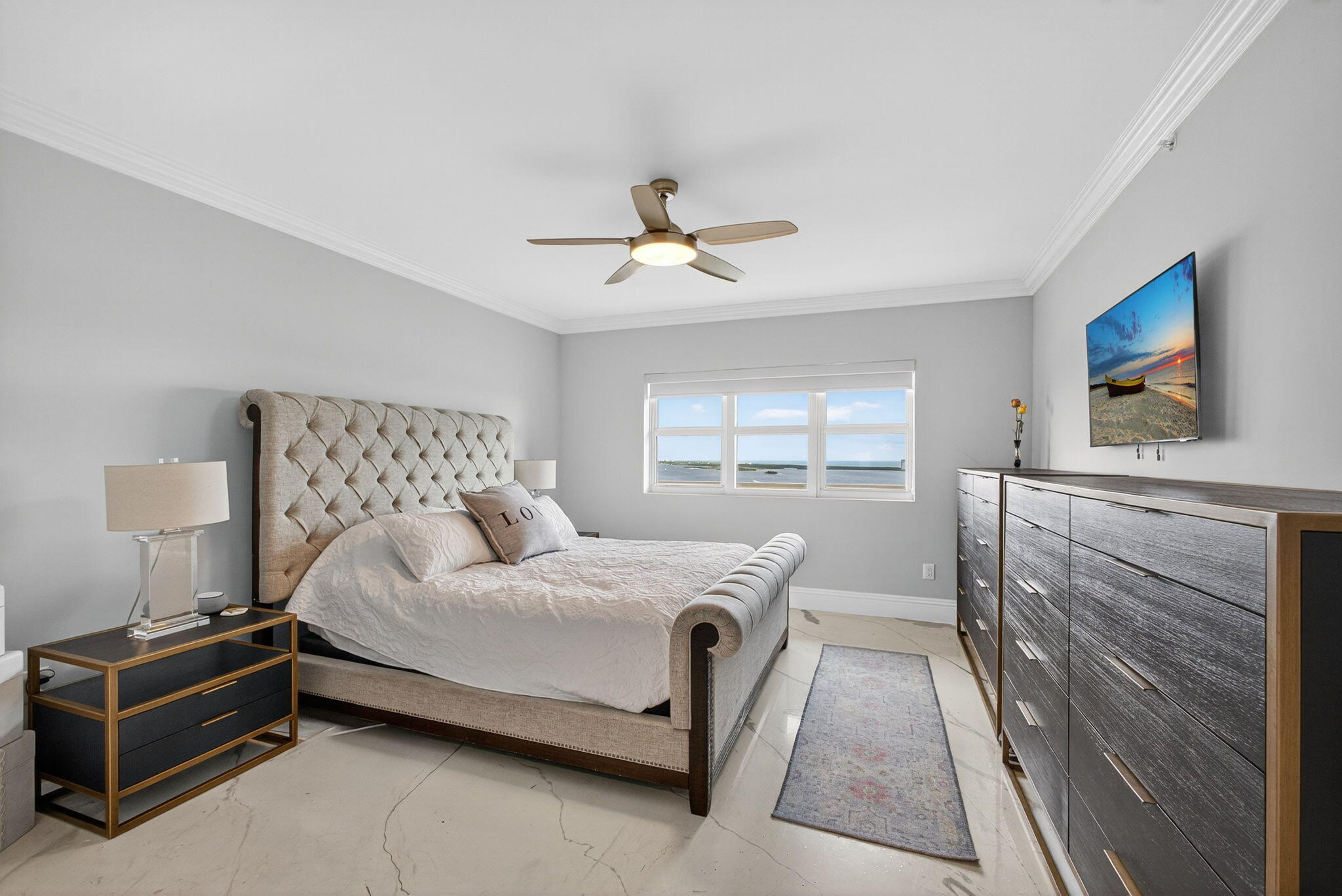 2650 Lake Shore Drive 2303