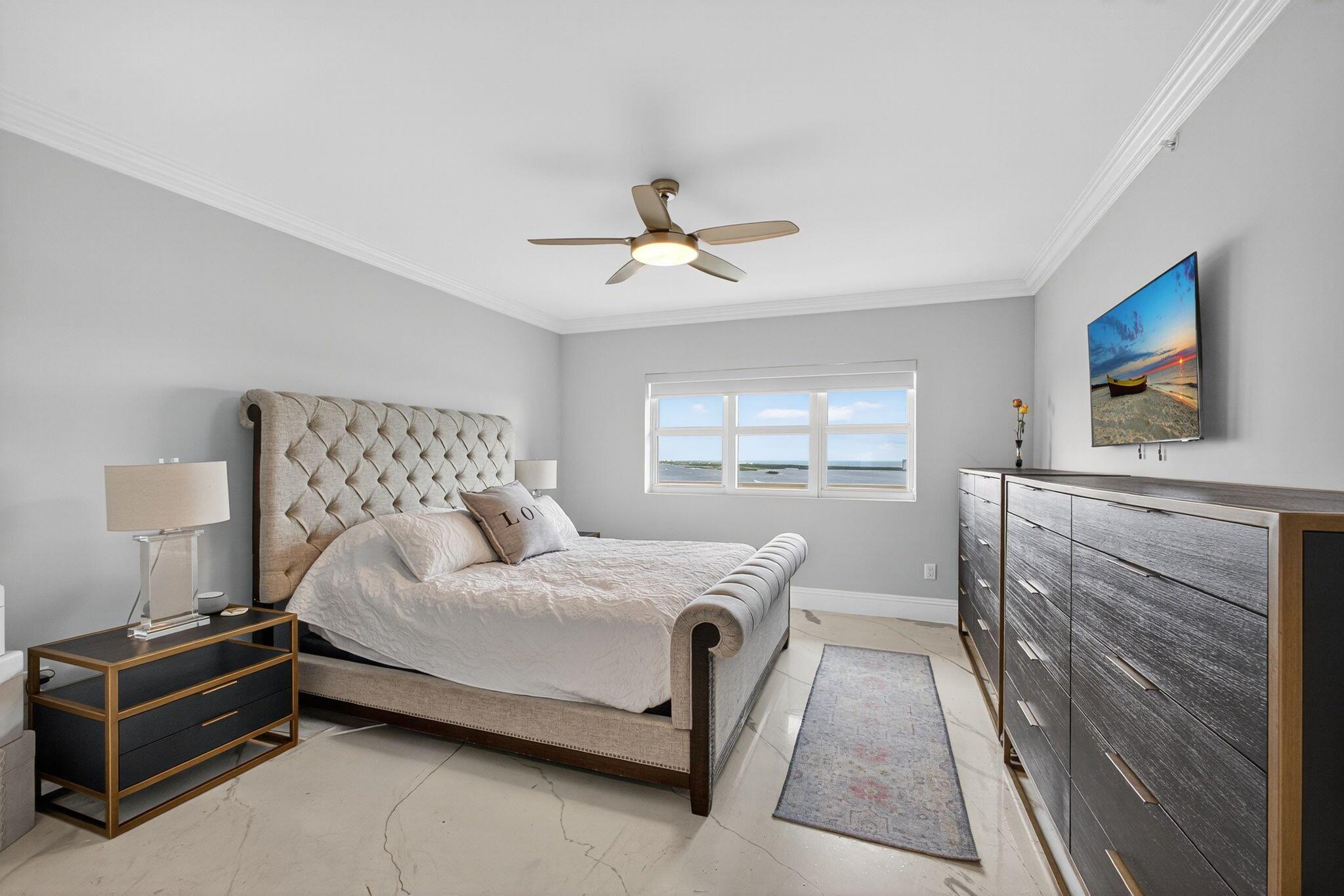 2650 Lake Shore Drive 2303