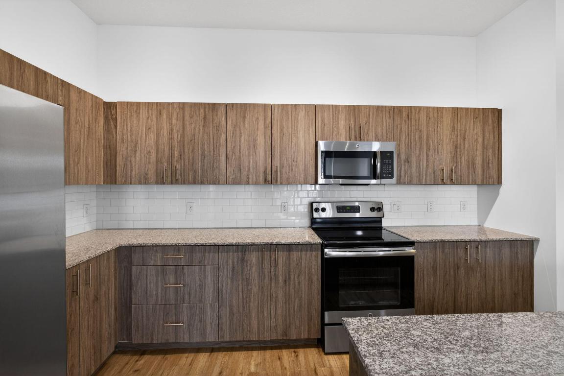 3130 W Latitude Circle 202