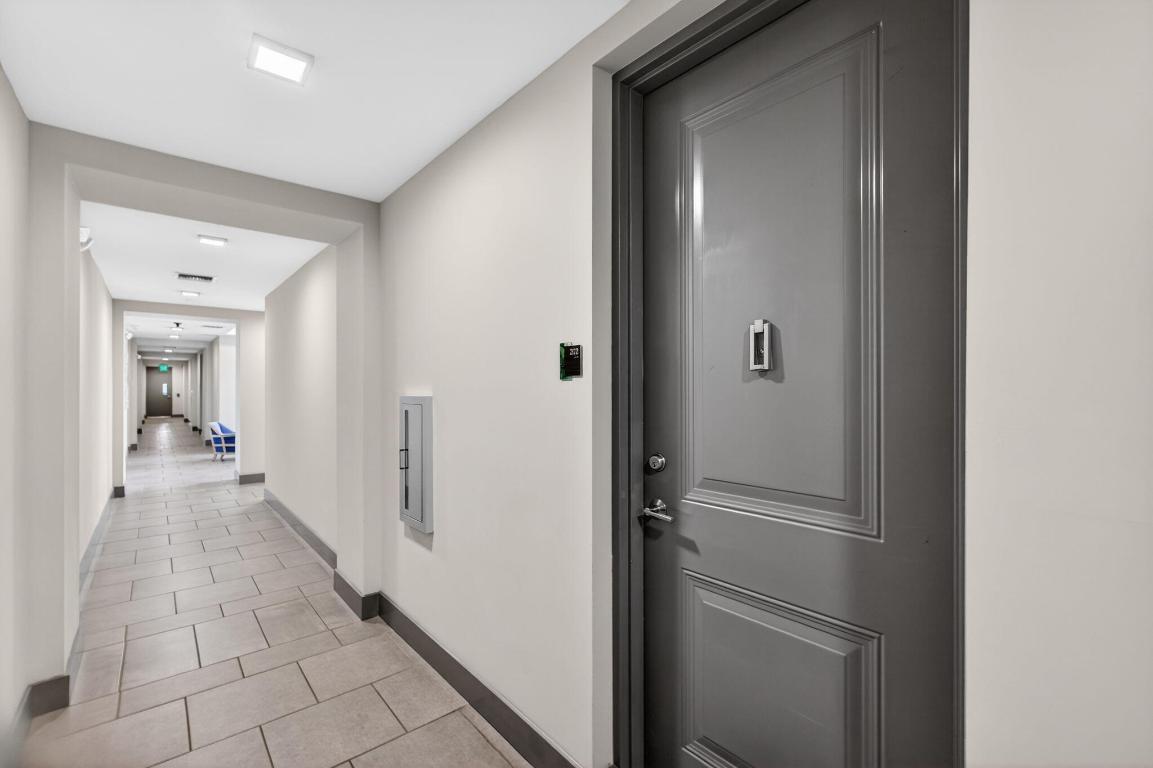 3130 W Latitude Circle 202