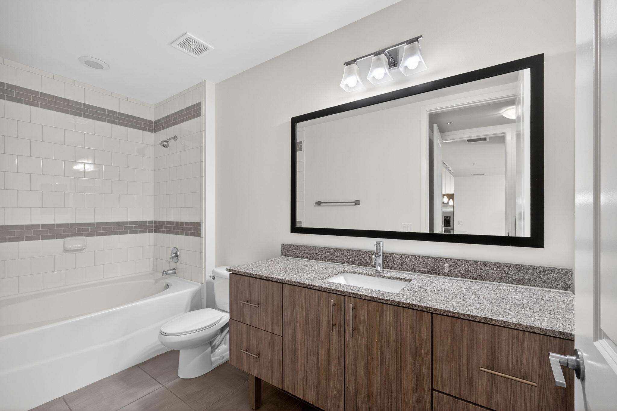 3130 W Latitude Circle 202