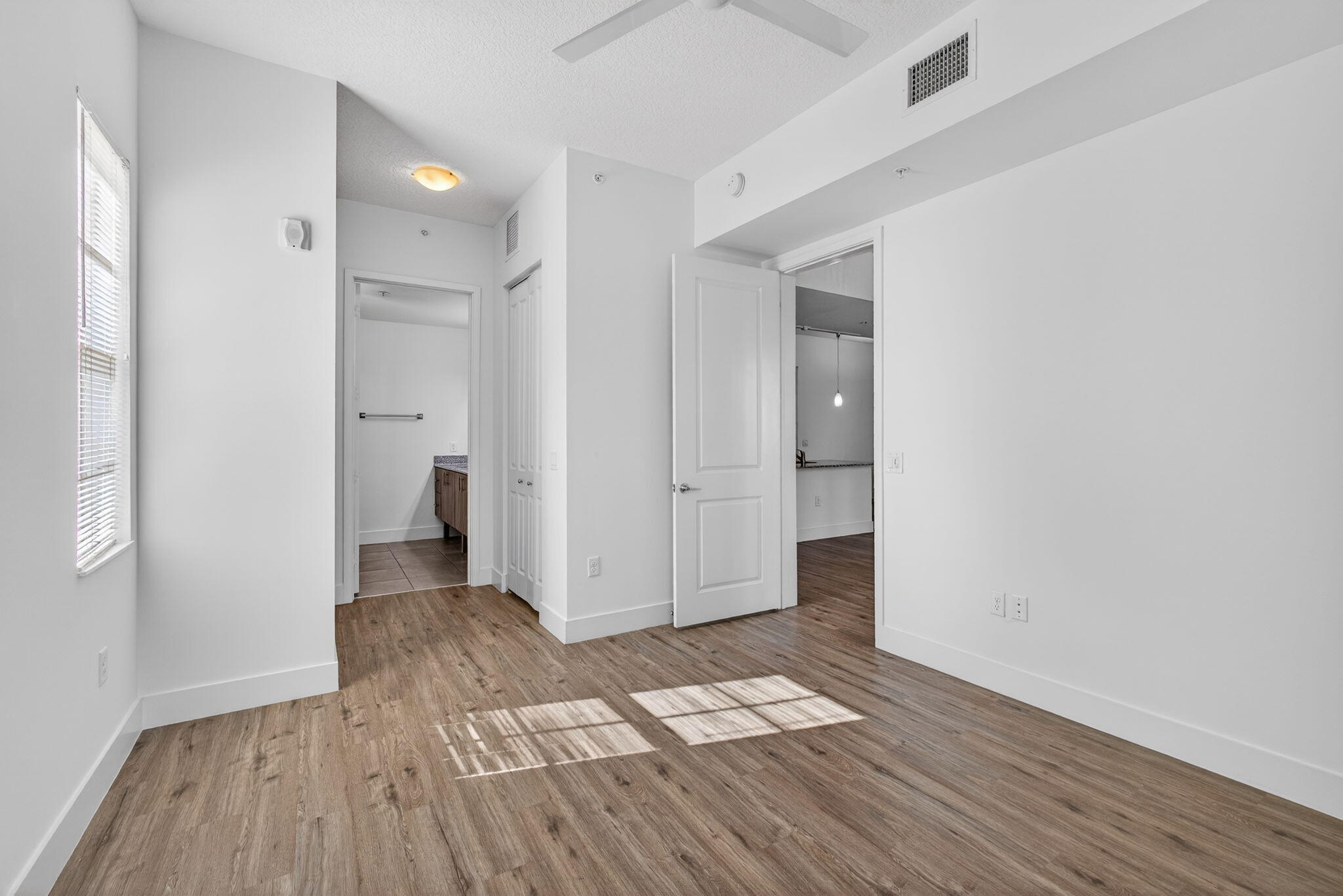 3130 W Latitude Circle 202