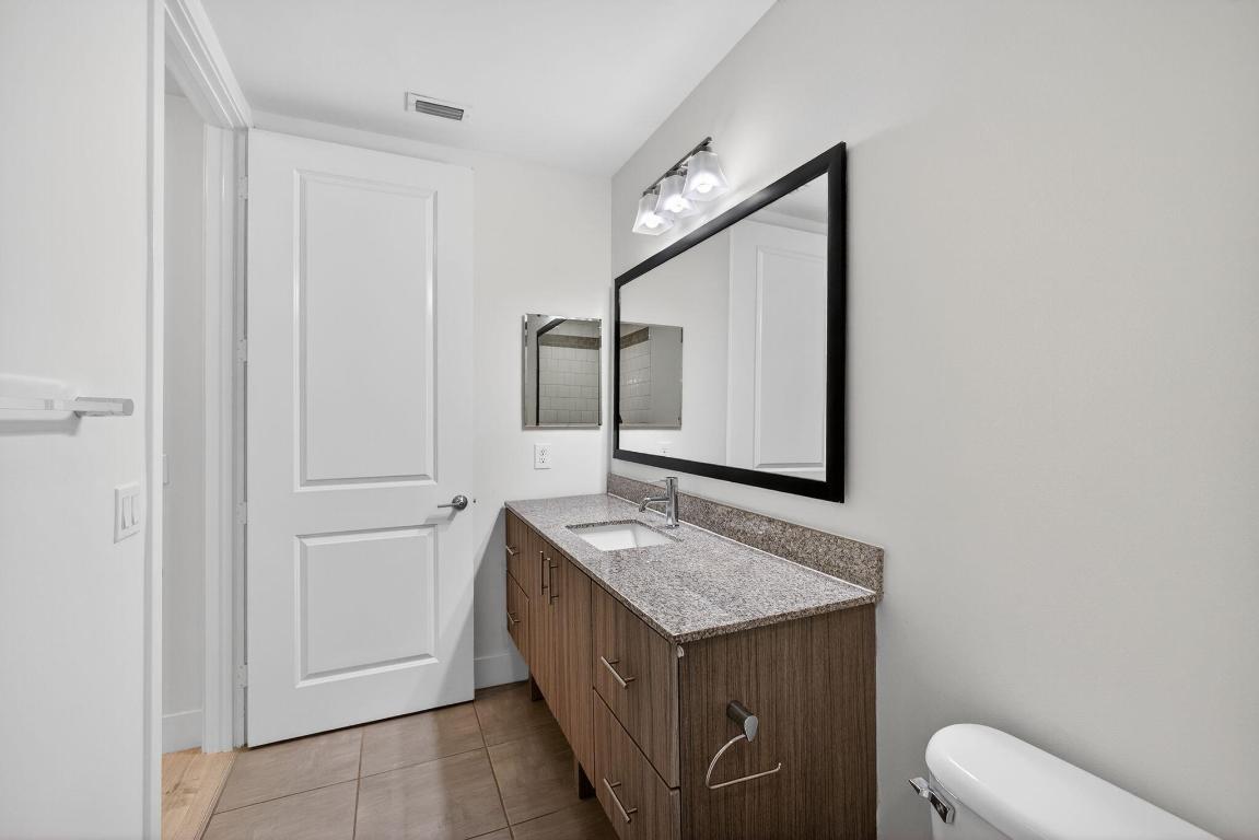 3130 W Latitude Circle 203