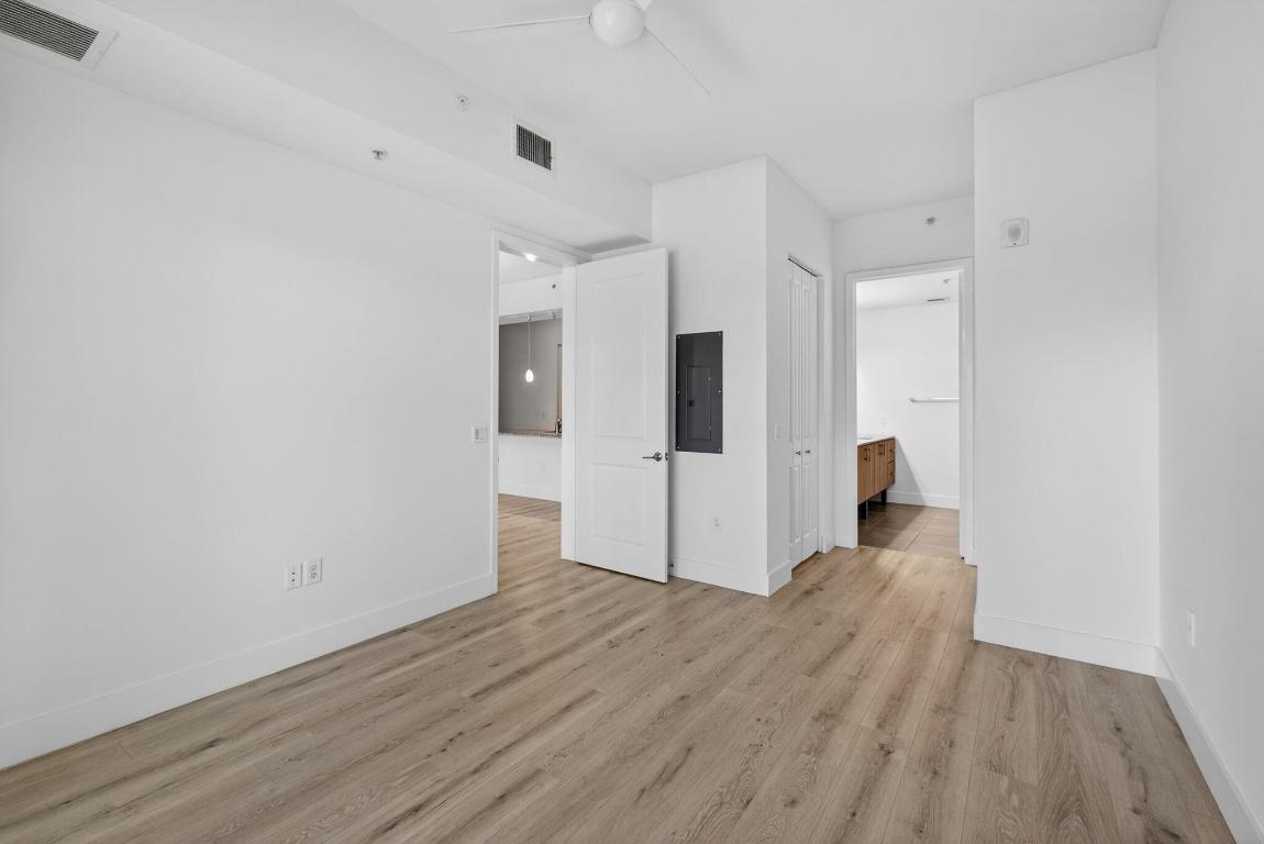 3130 W Latitude Circle 203